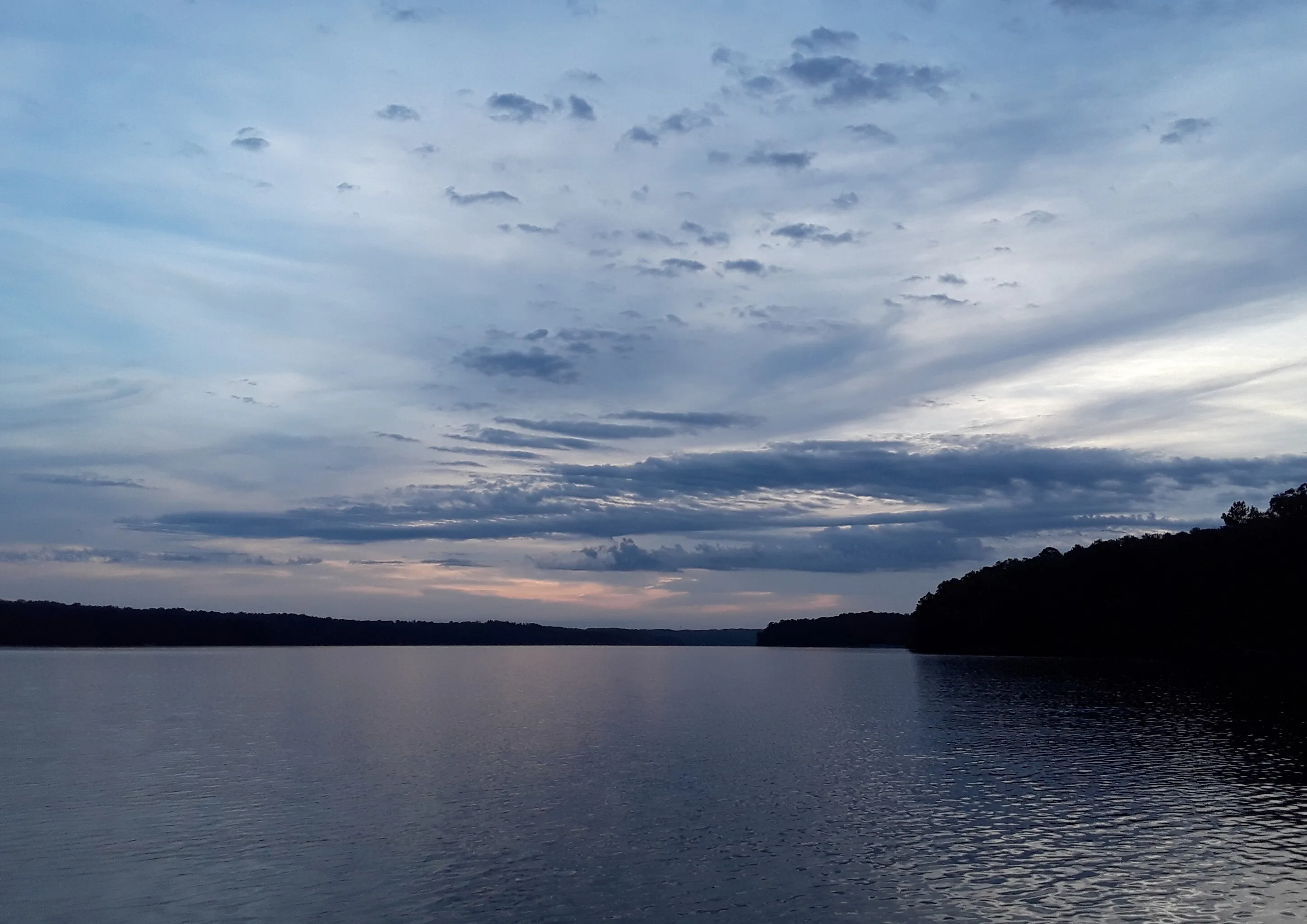 Lake 9487