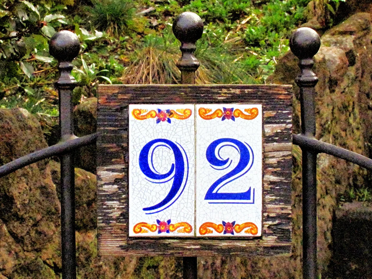 Entry 11530512