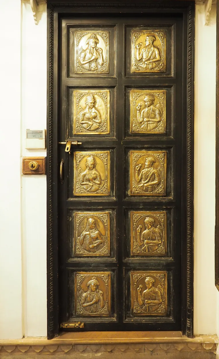 Entry 11106068