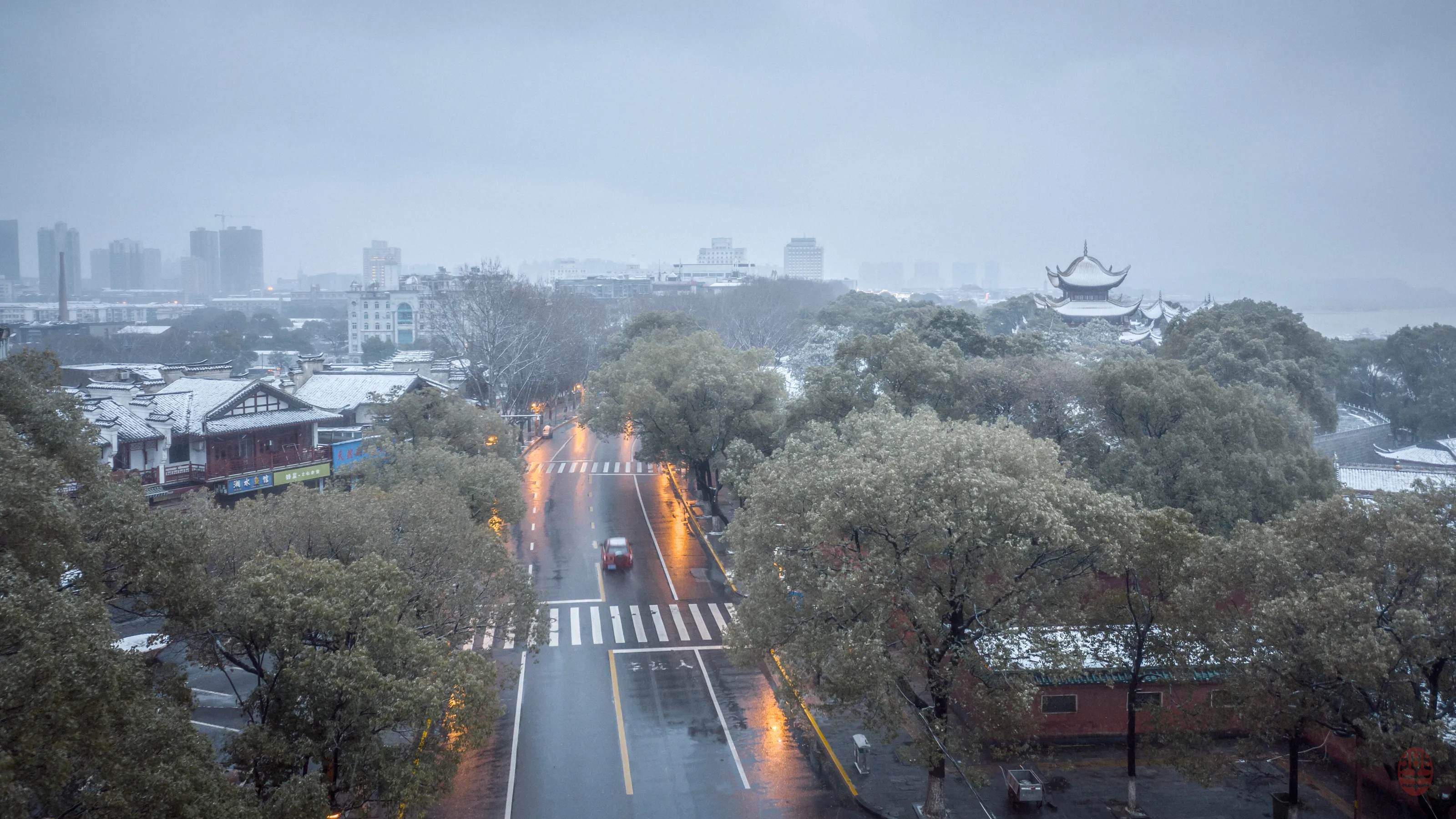 Yueyang Tower in the snow, Yueyang, Hunan, China