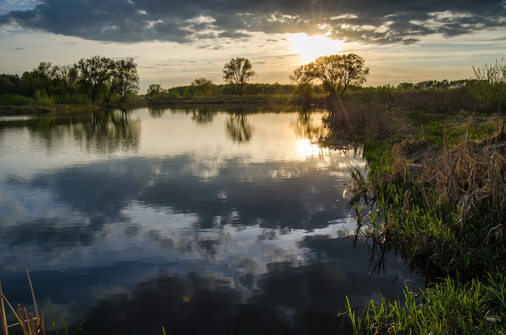 Sunset on the lake