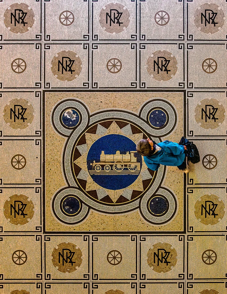 Entry 14607494