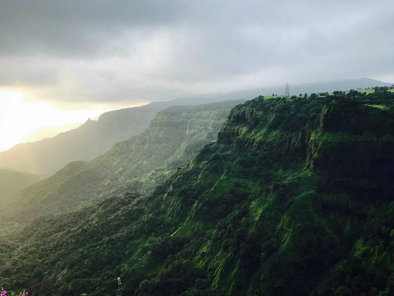 Sunset amidst the mountains