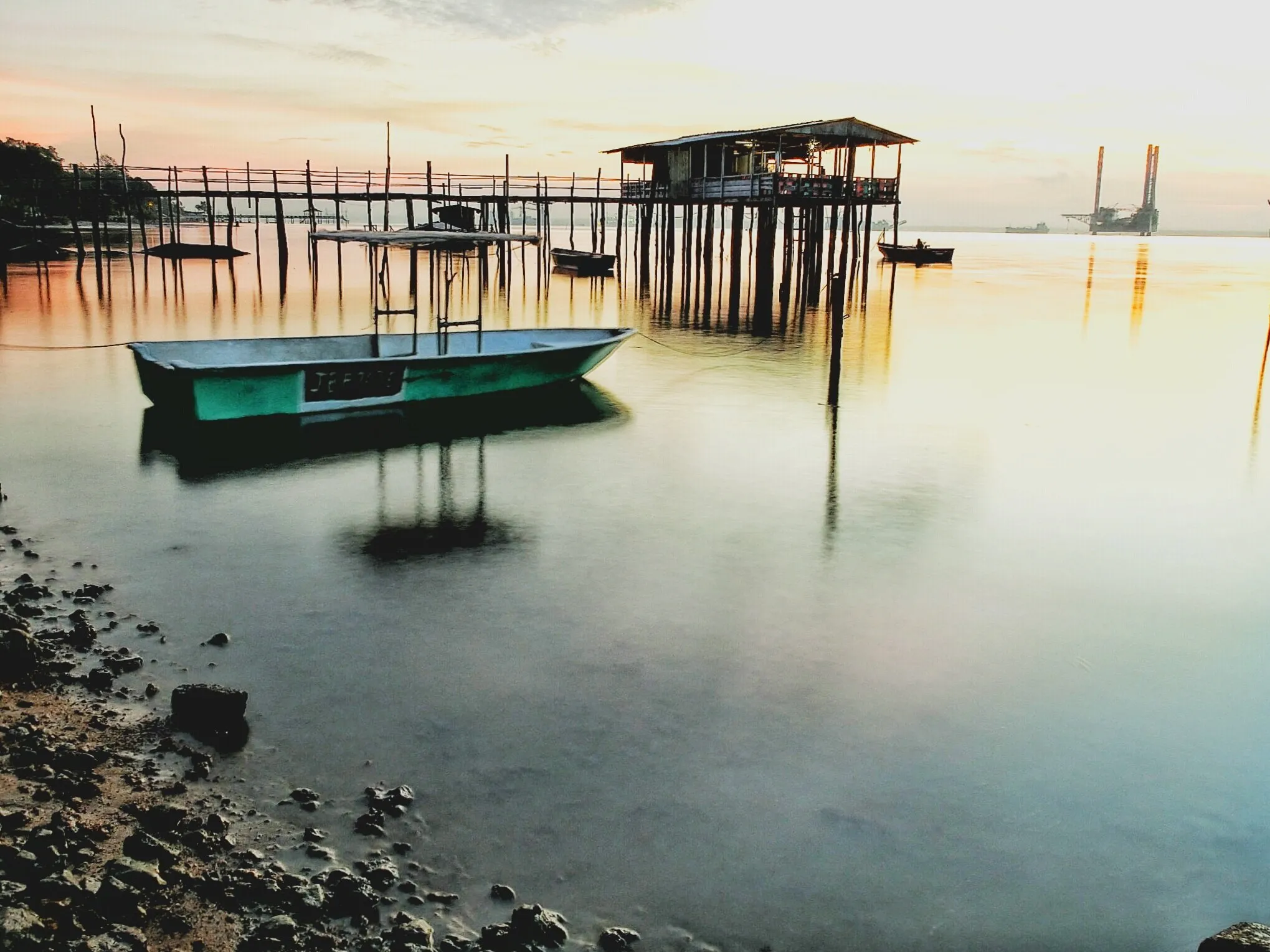 Jetty pre dawn