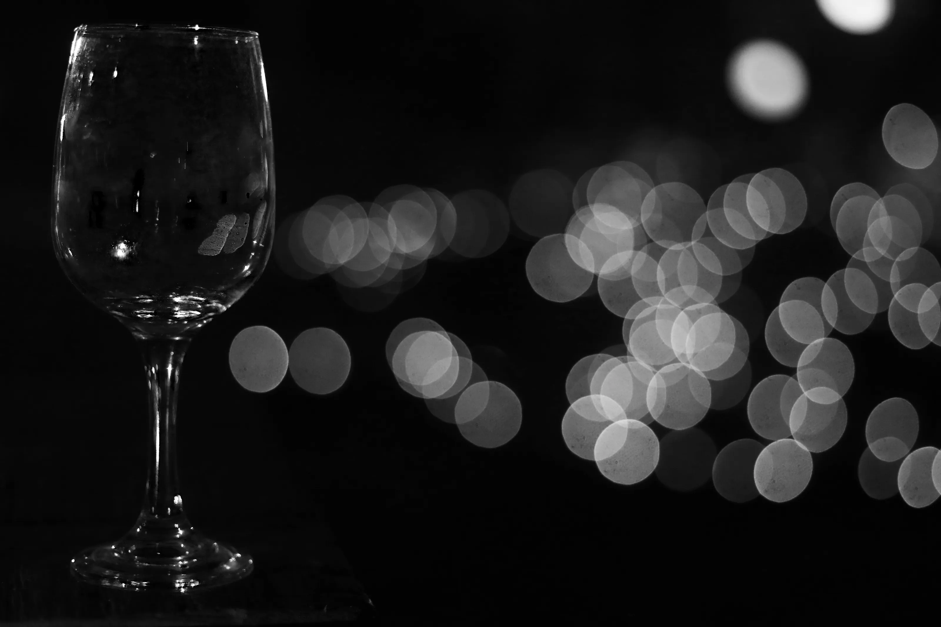 black n white wine glass