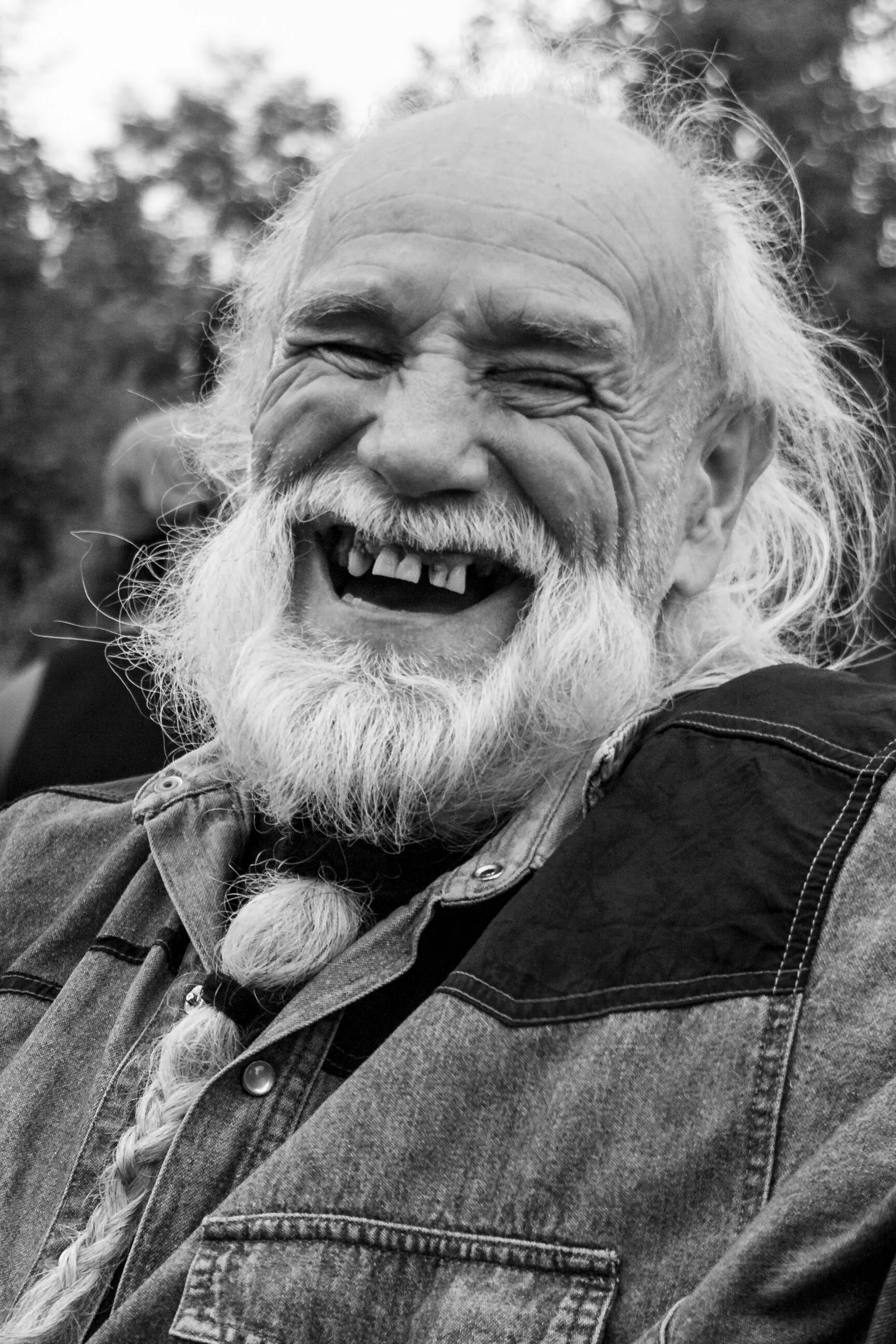 Laugh like there's no tomorrow