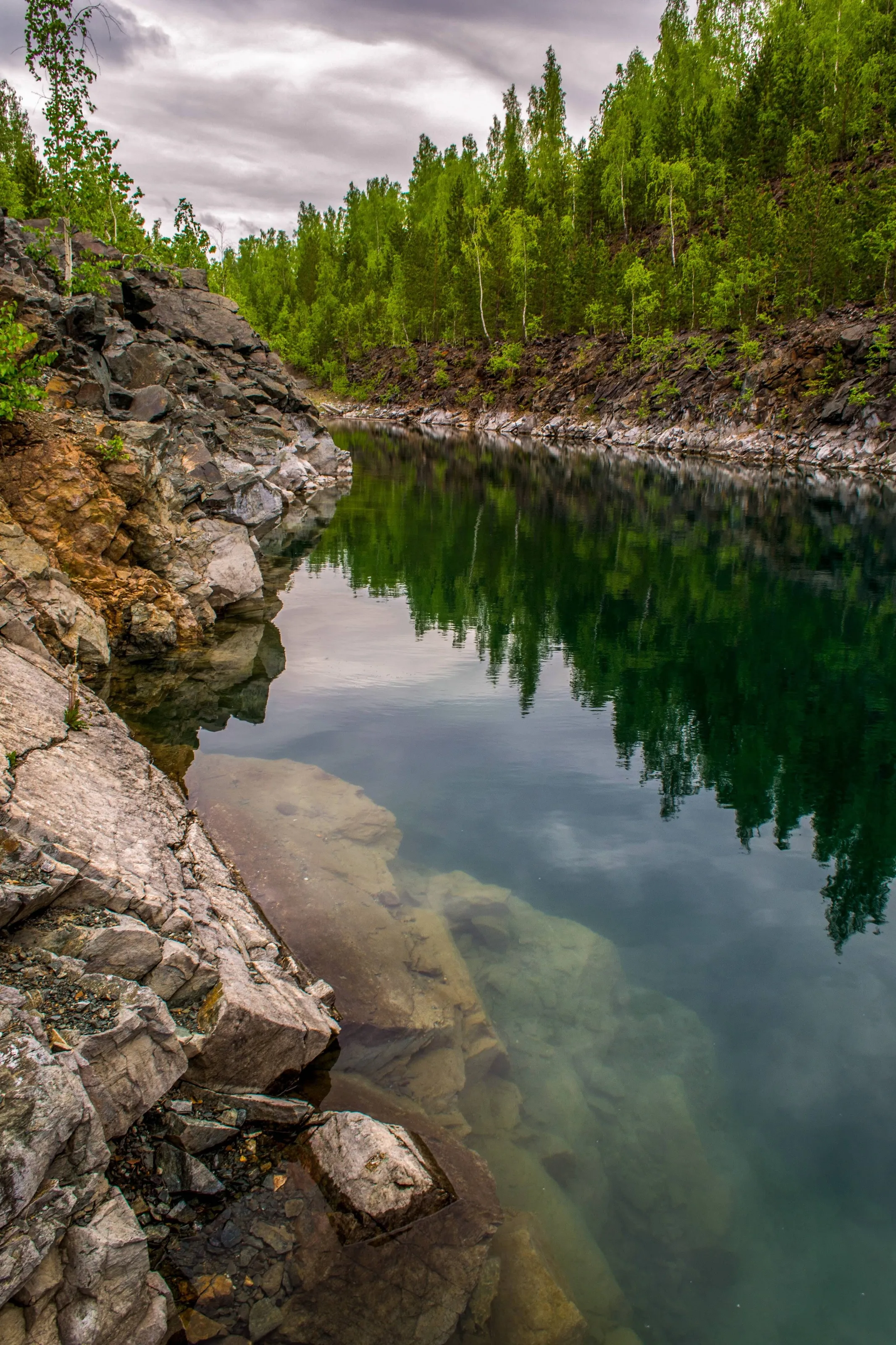 Deep quarry