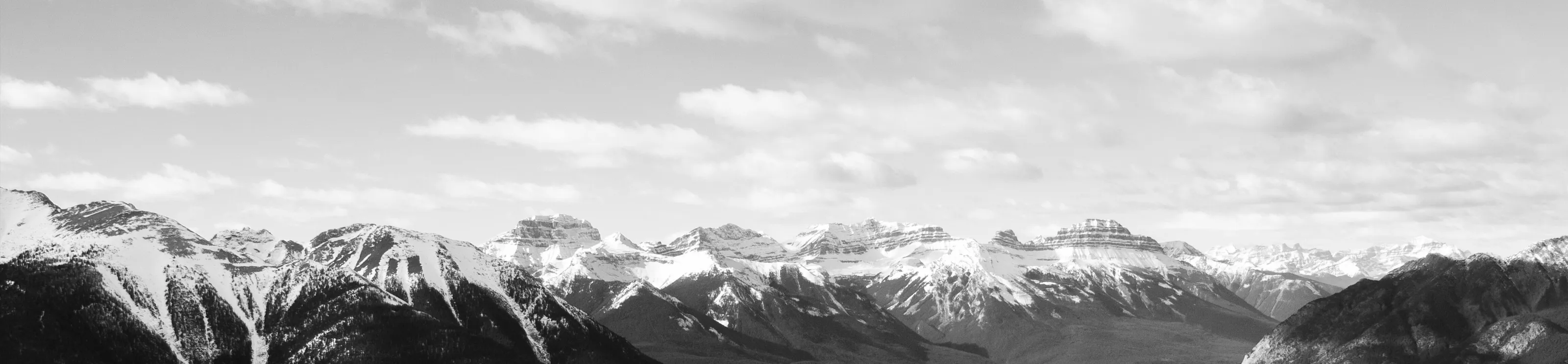 mountain peaks in Banff