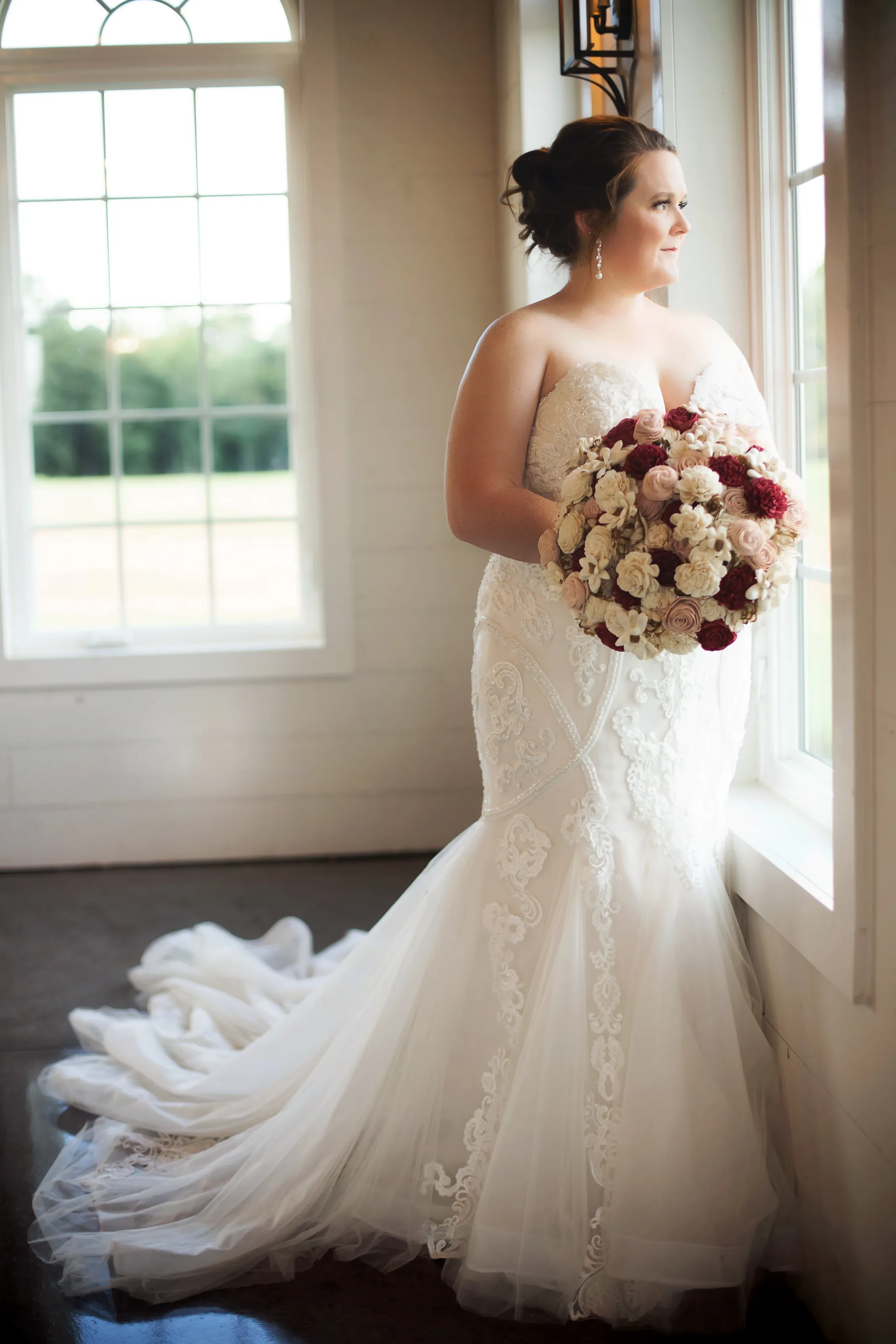 Dreamy Bridal gaze