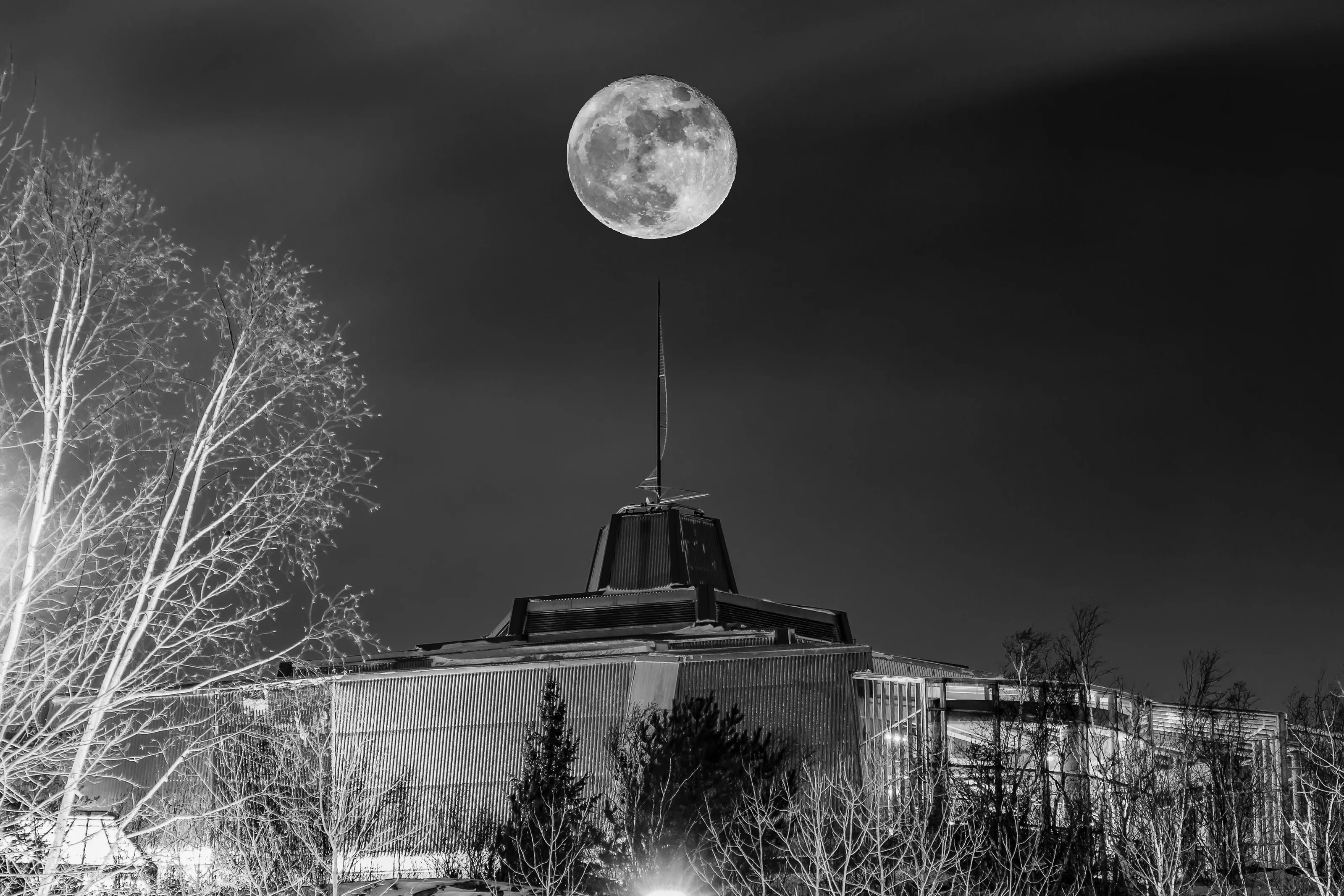 Rare super moon over science north in sudbury ontario