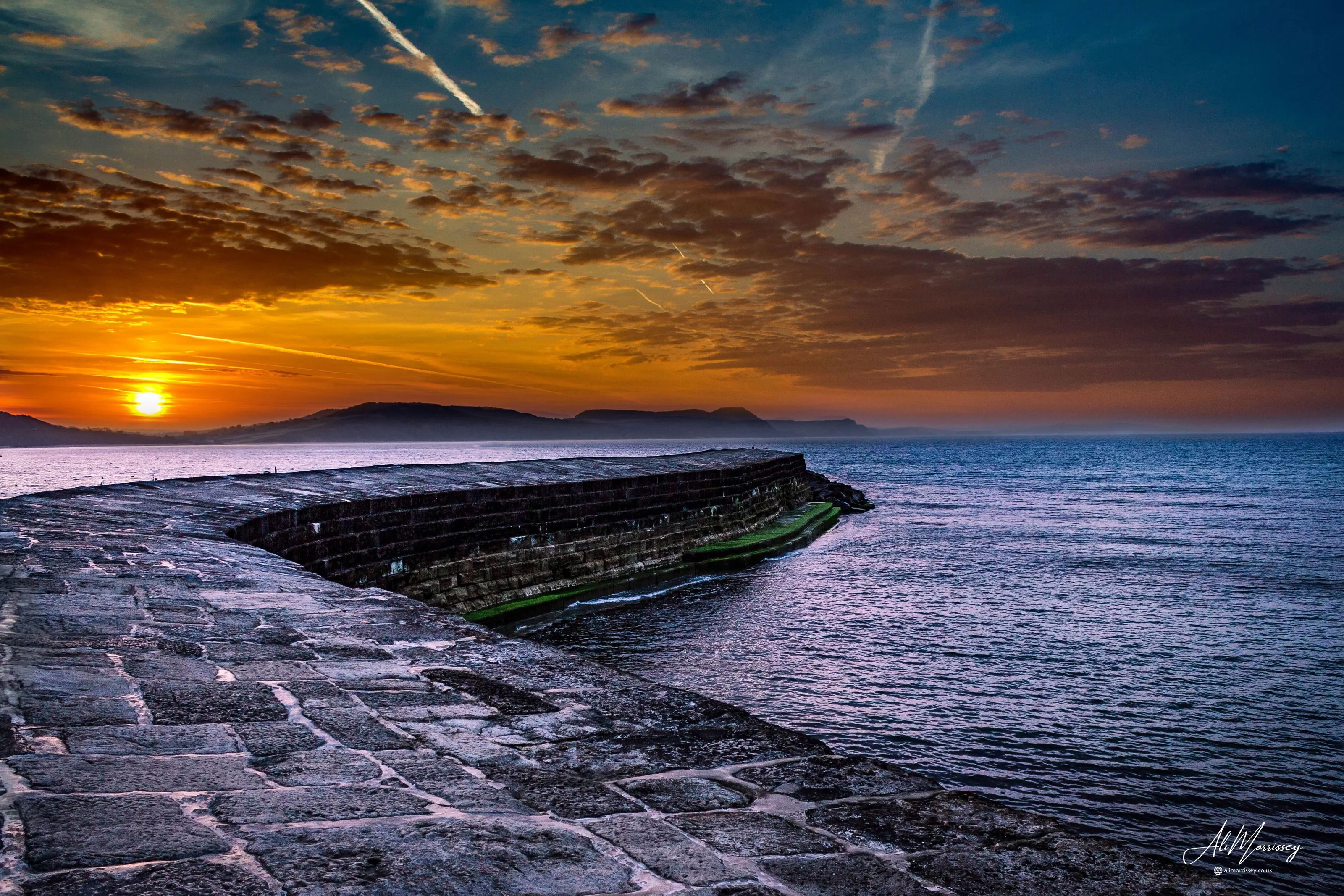 lyme regis cob wall