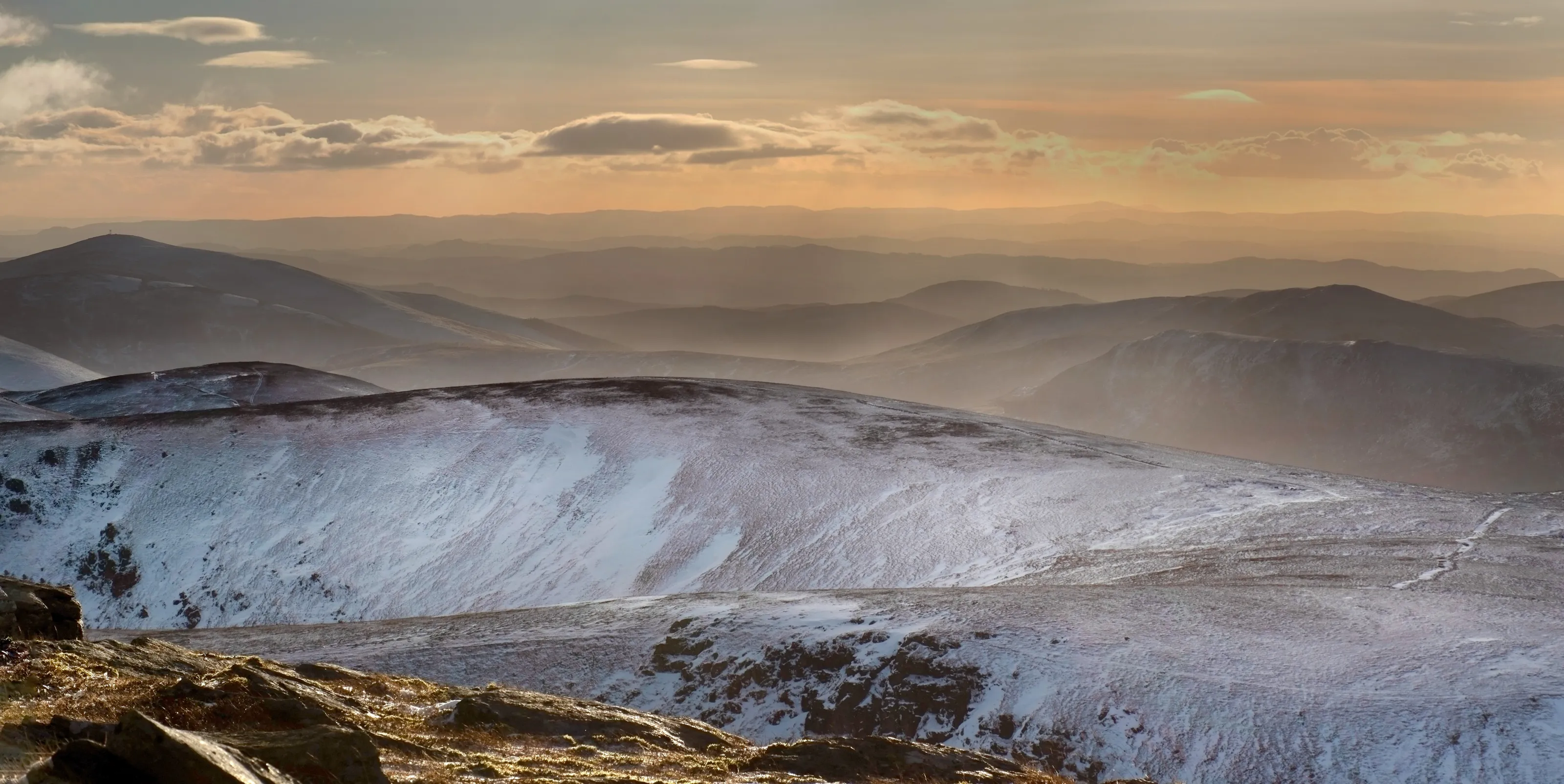 Mayer winter sunset, Cairngorms
