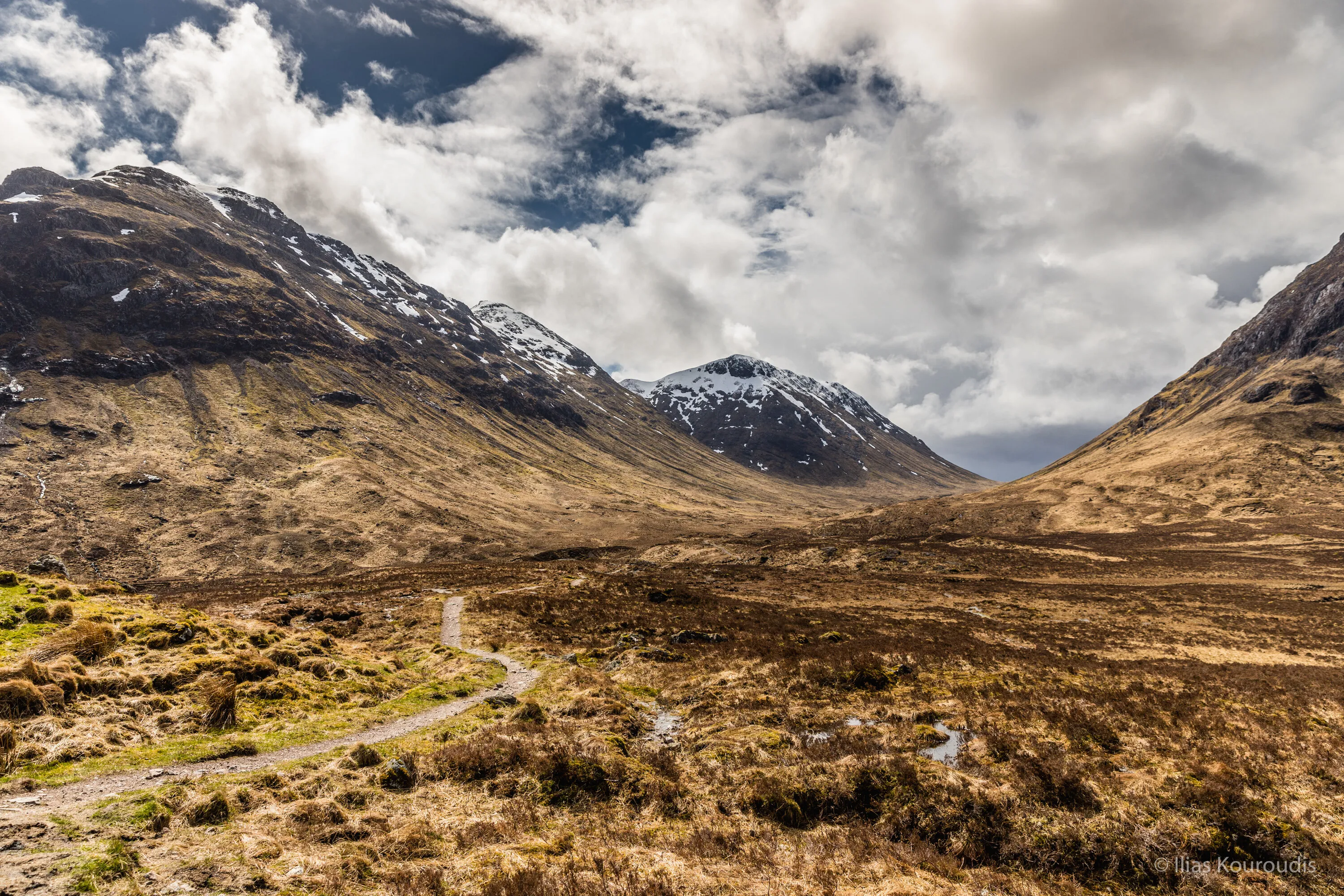 Dark blue sky in the Highlands