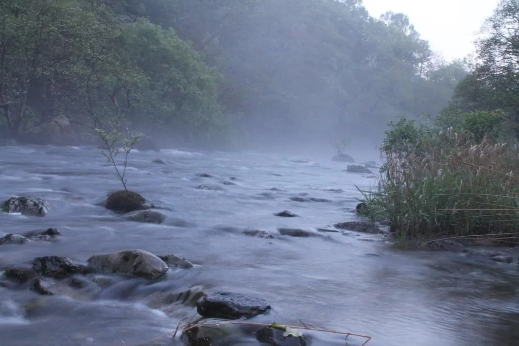 Mysterious mist in the welsh valleys