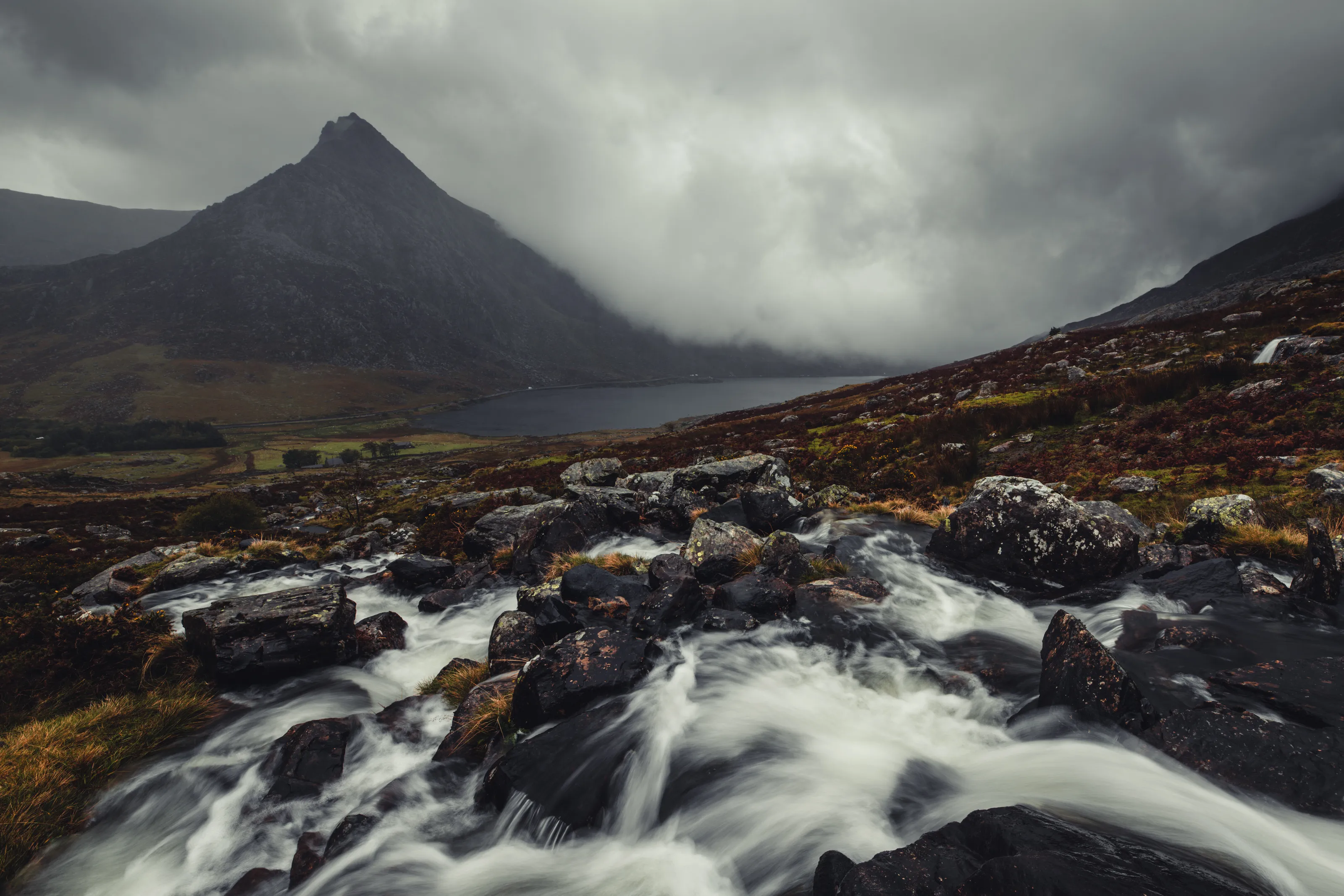 Cascading to Tryfan