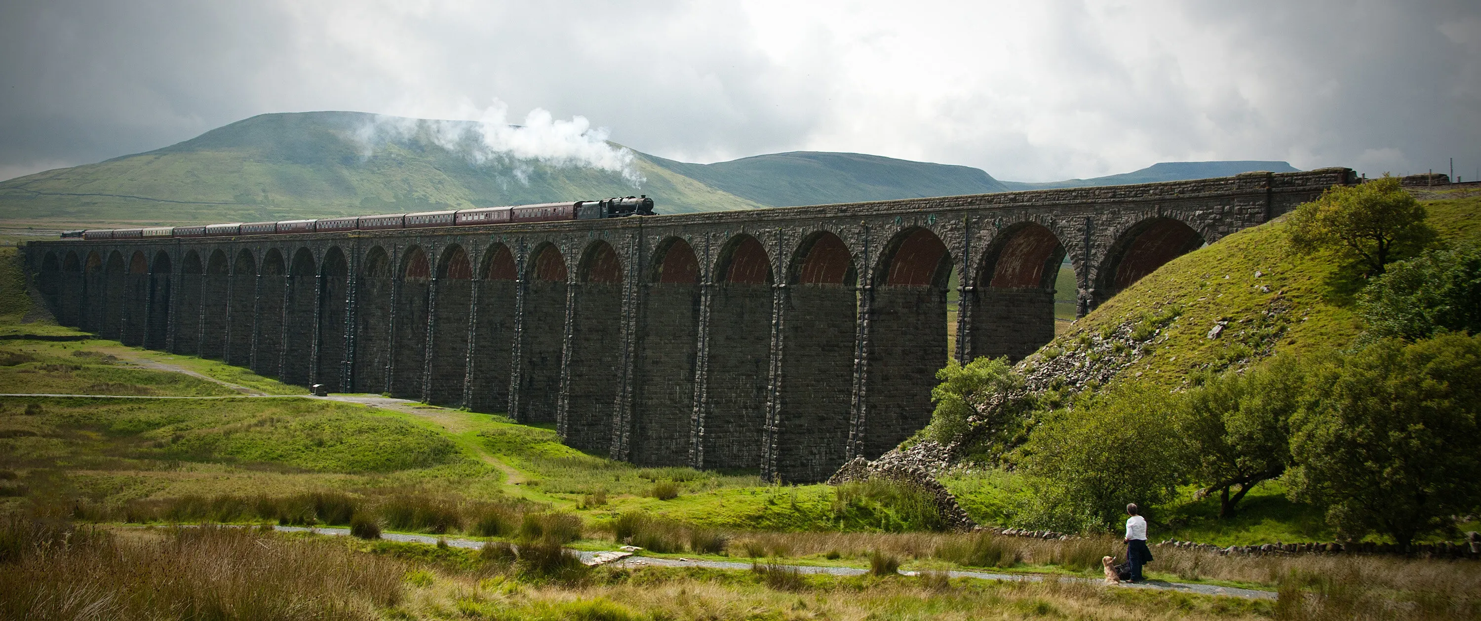 "The Fellsman" Crossing Ribblehead Viaduct.