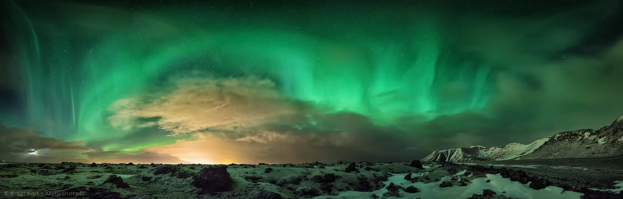 Northern lights over the city