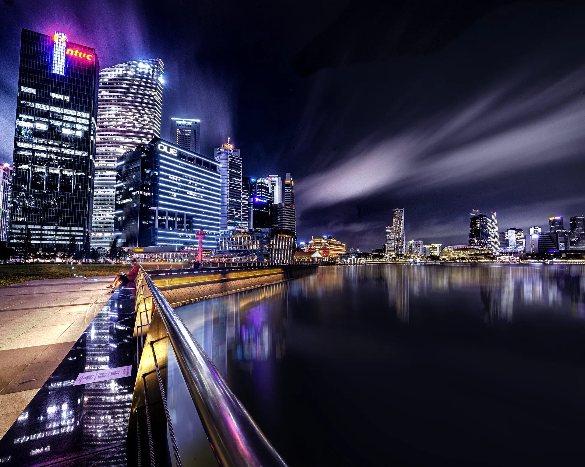 The nigth City of Singapore