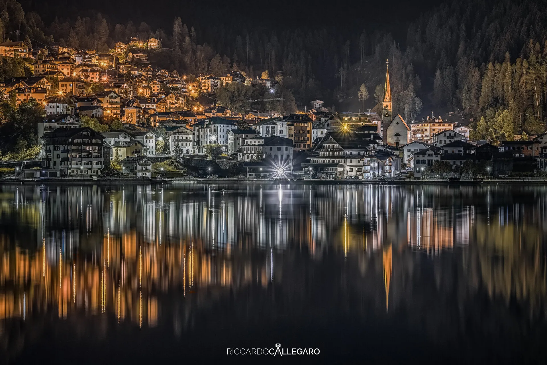 Alleghe in the mirror
