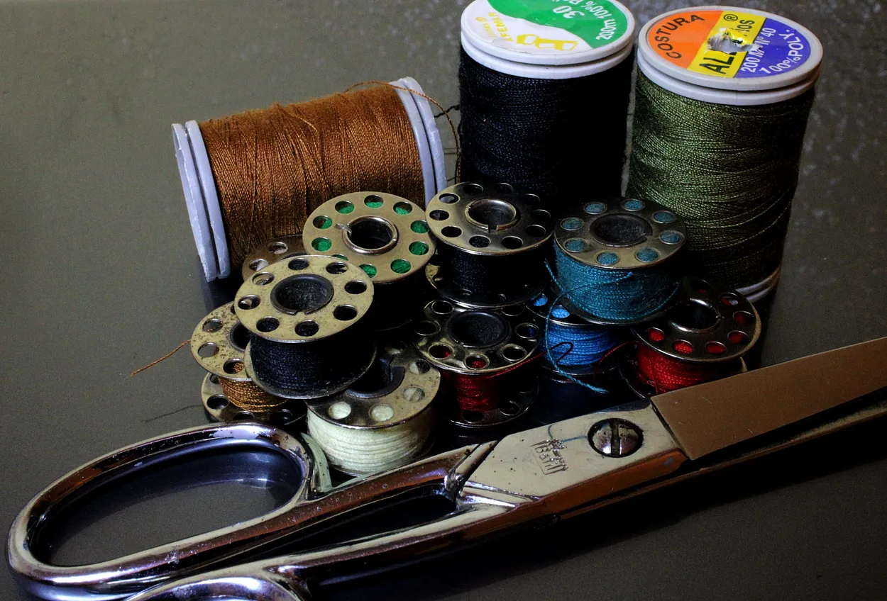 Entry 8734579