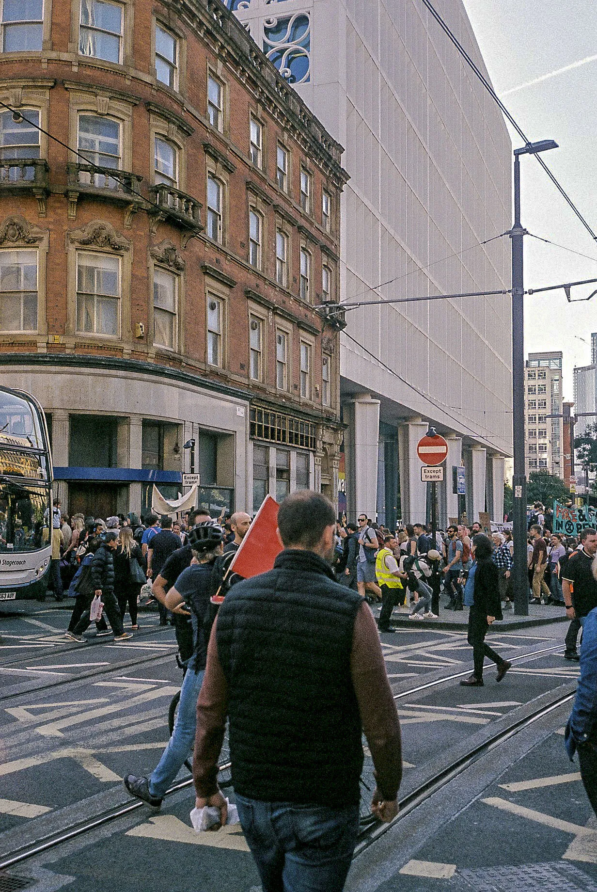 CROWD