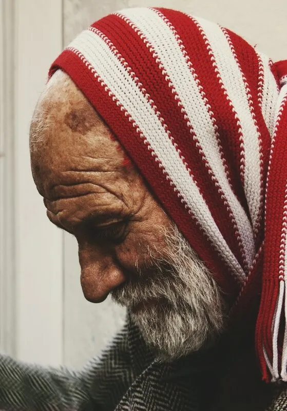 A grandfather selling spices from Izmir Alaçatı ...