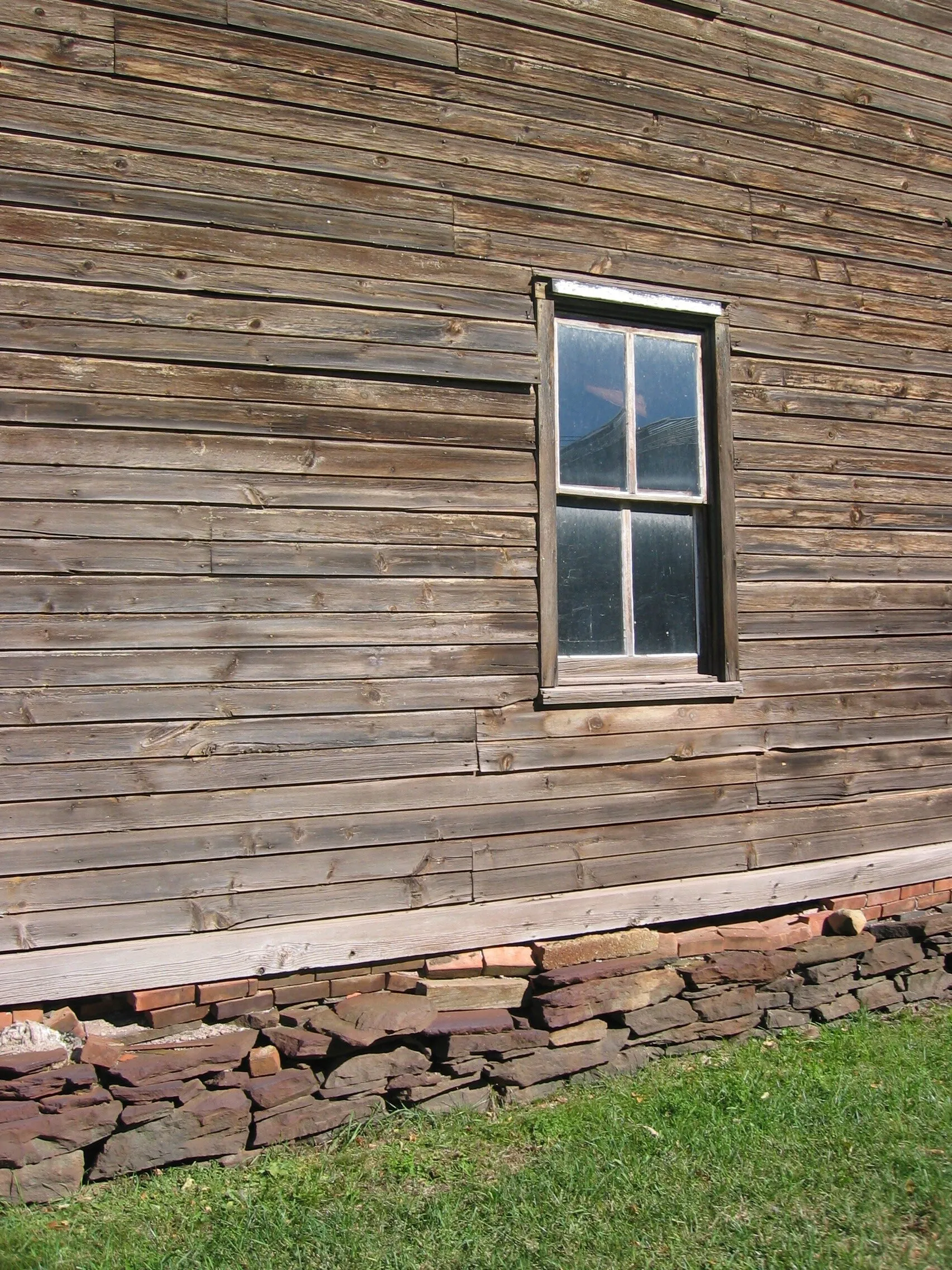 Upstate New York structure with stone foundation