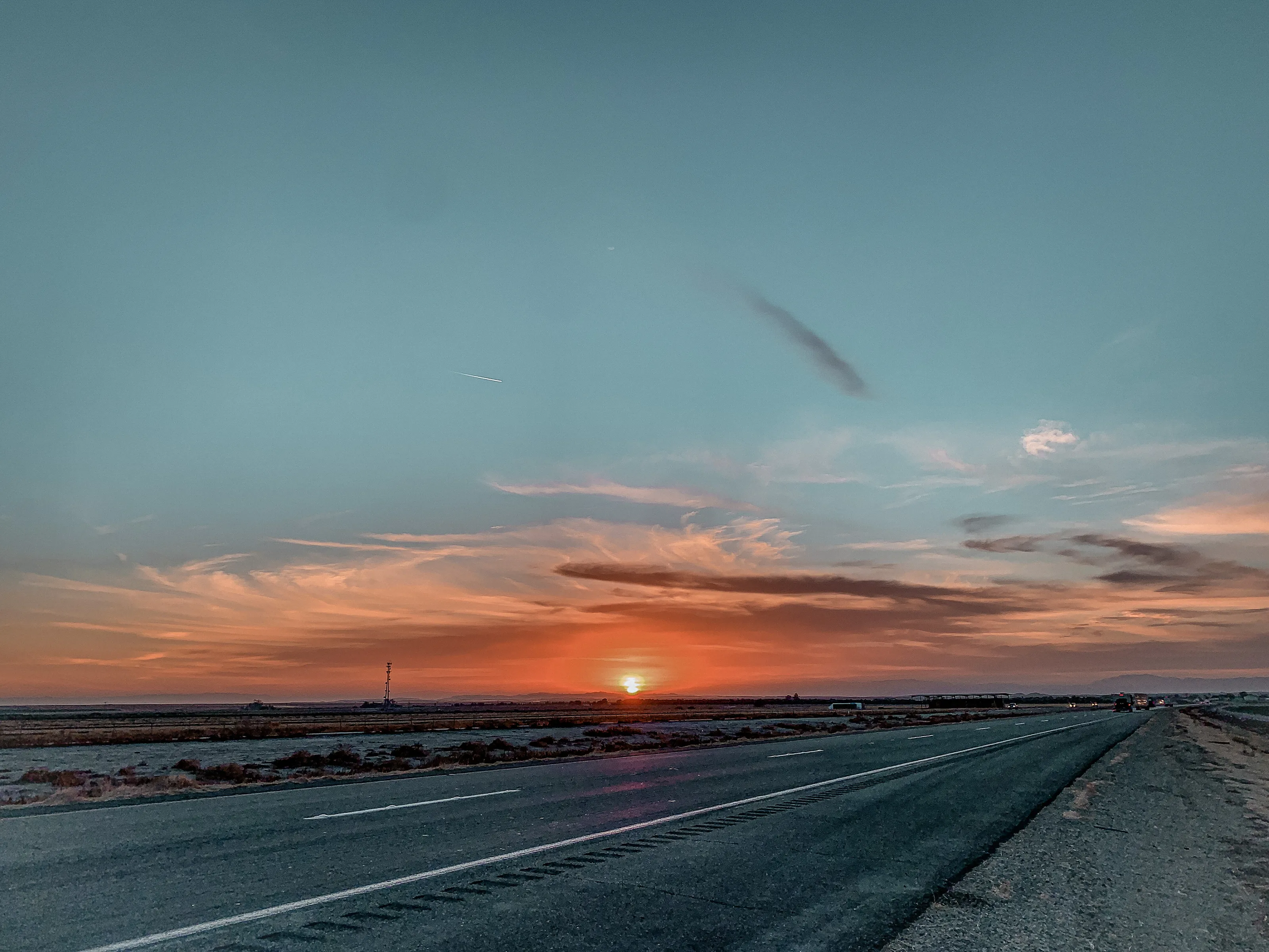Freeway Horizon