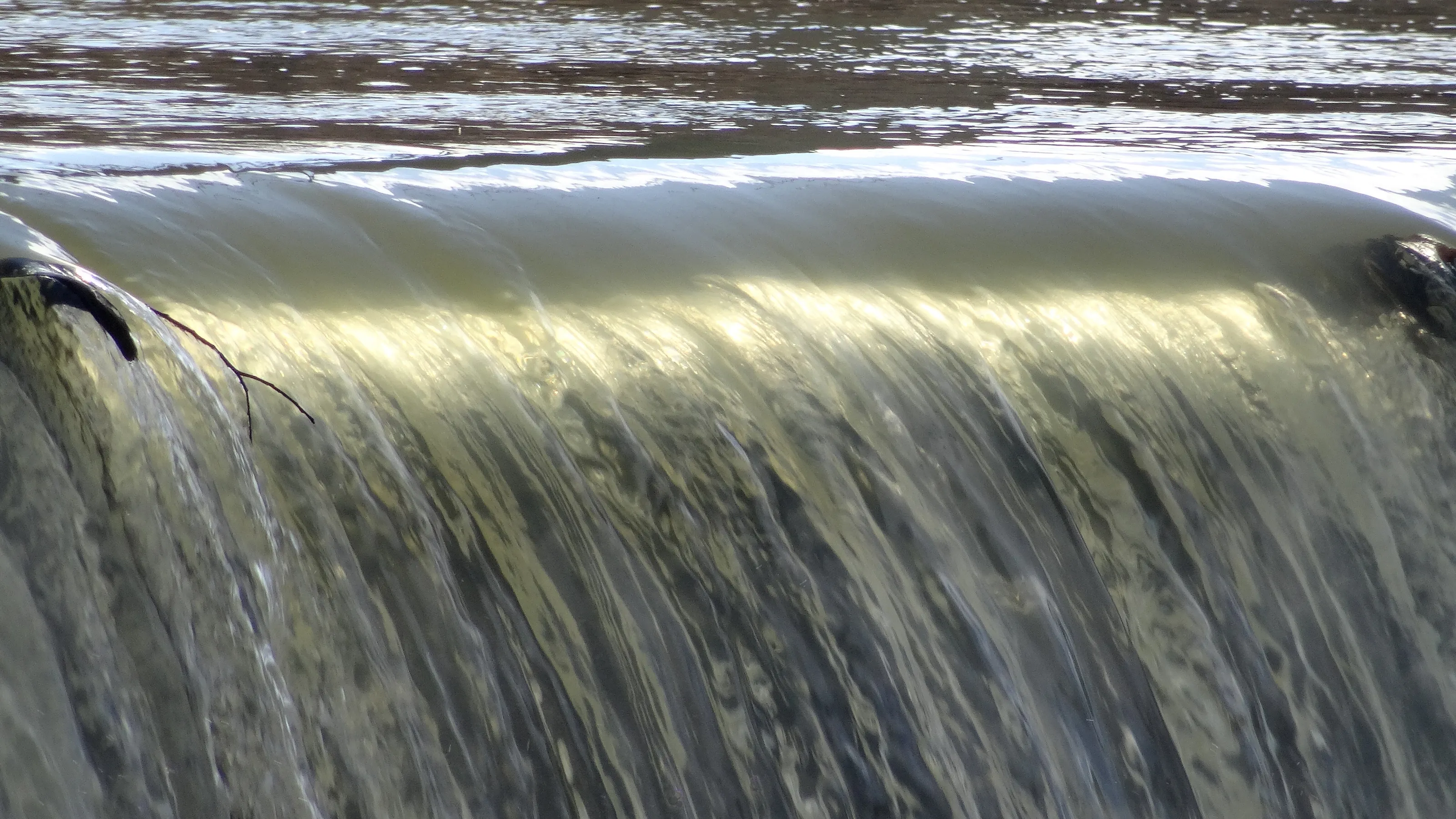 Weir