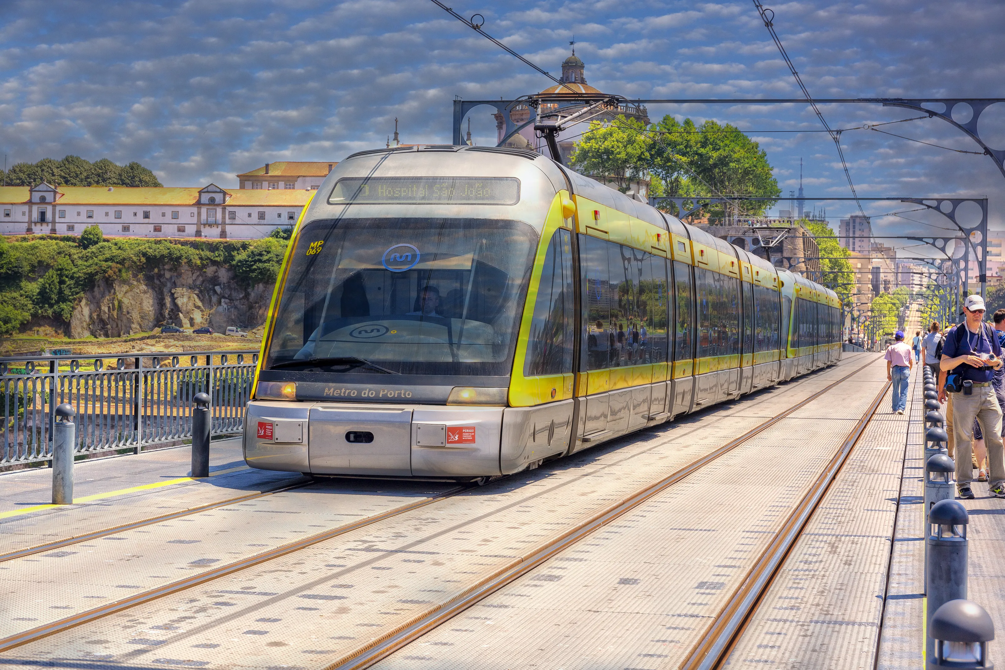 Tram