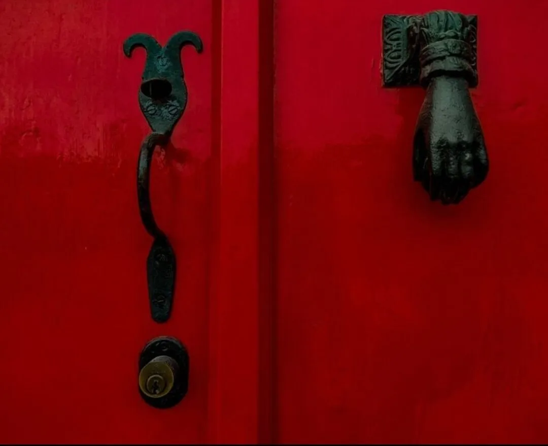Red door