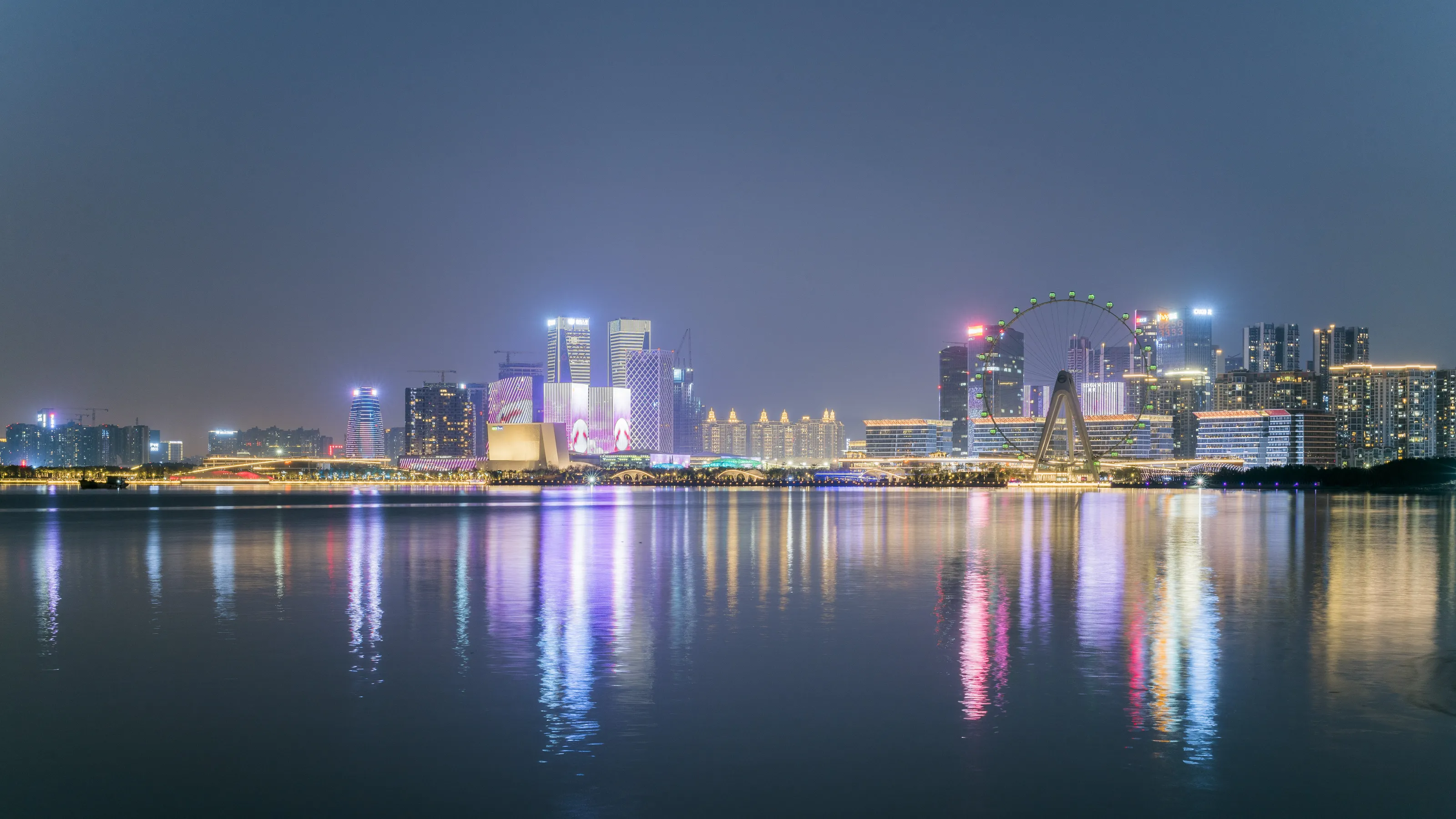 前海湾 Qian Hai Bay