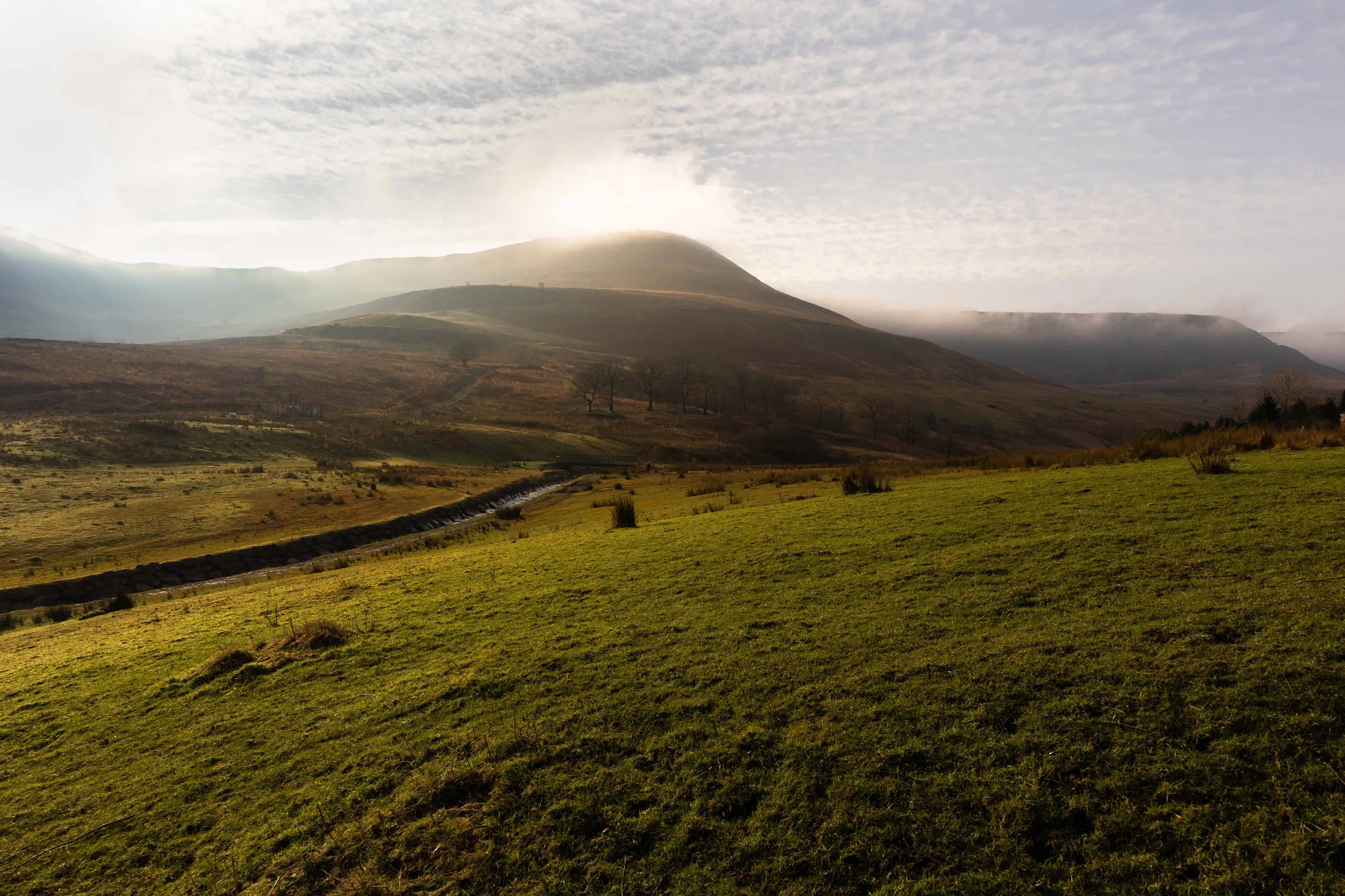 Sun and Mist over the Bwlch