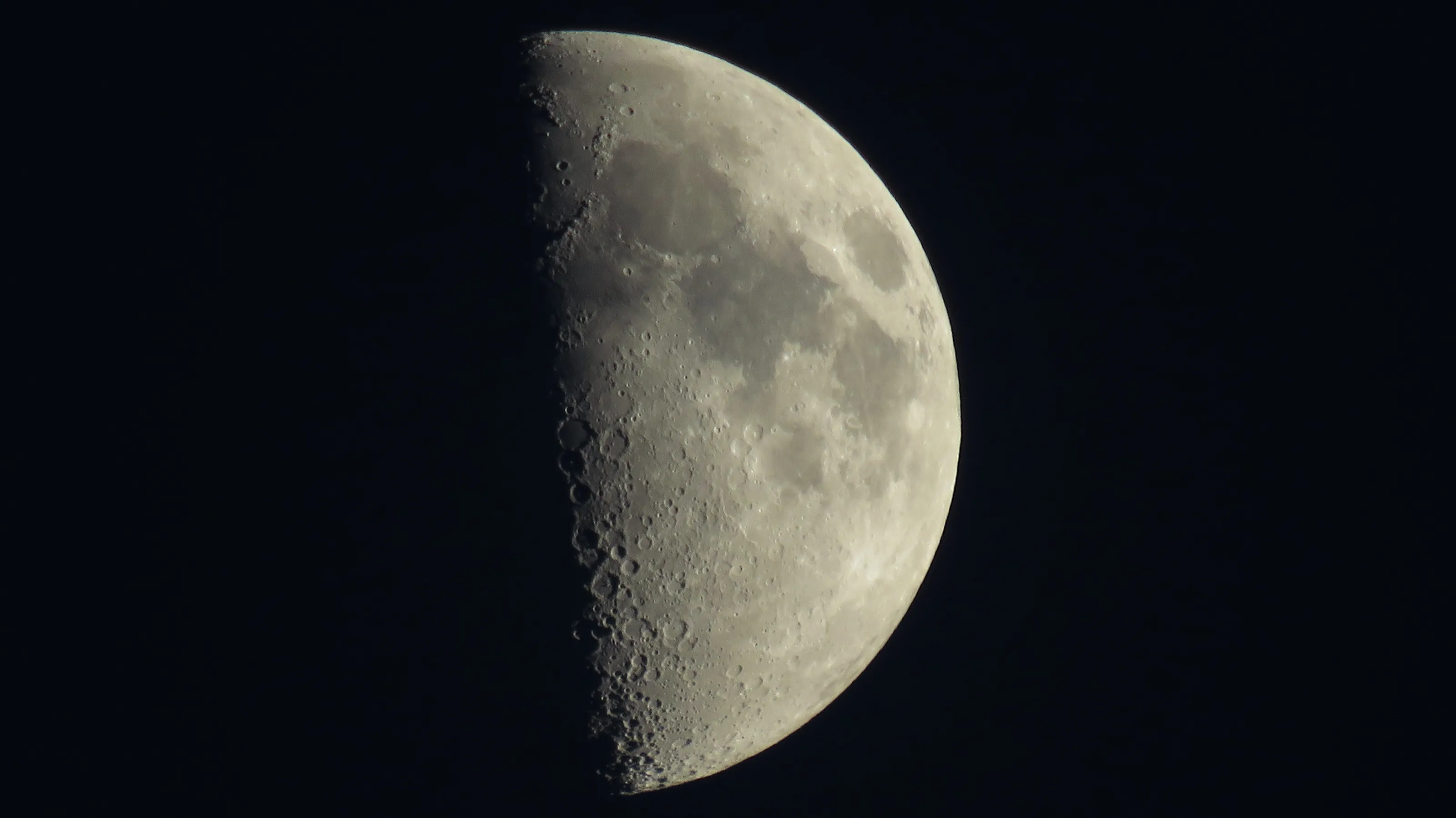 Half Moon