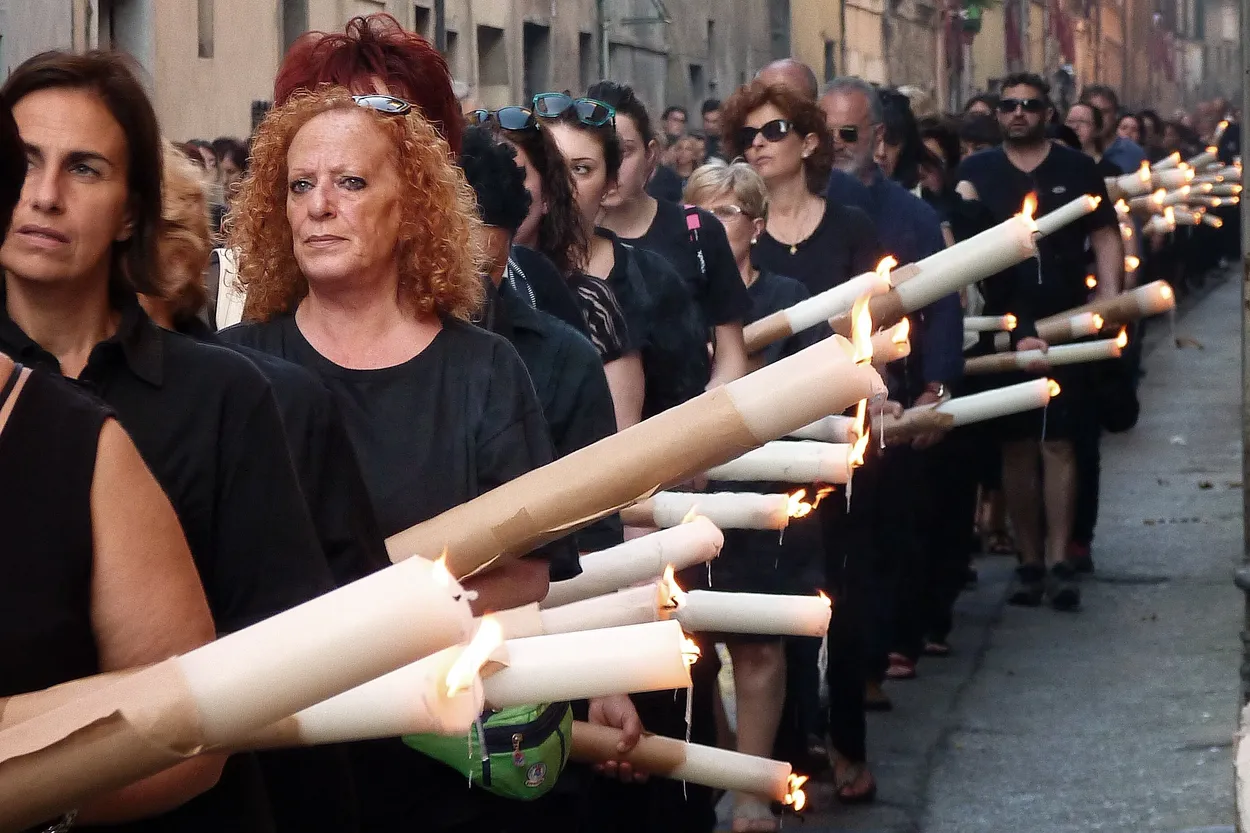 Entry 9006912
