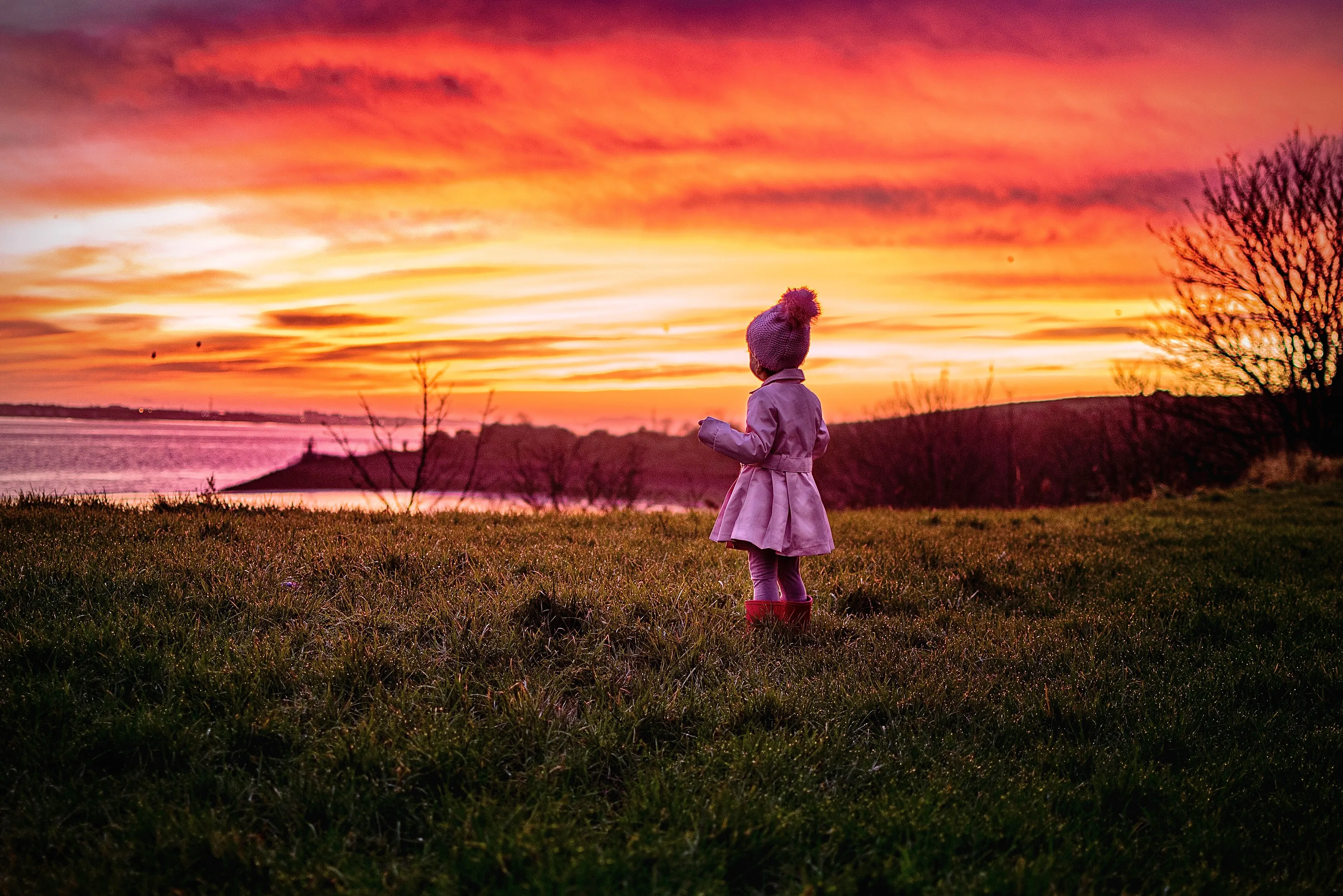 BennieRose watching the sunrise over the Mersey
