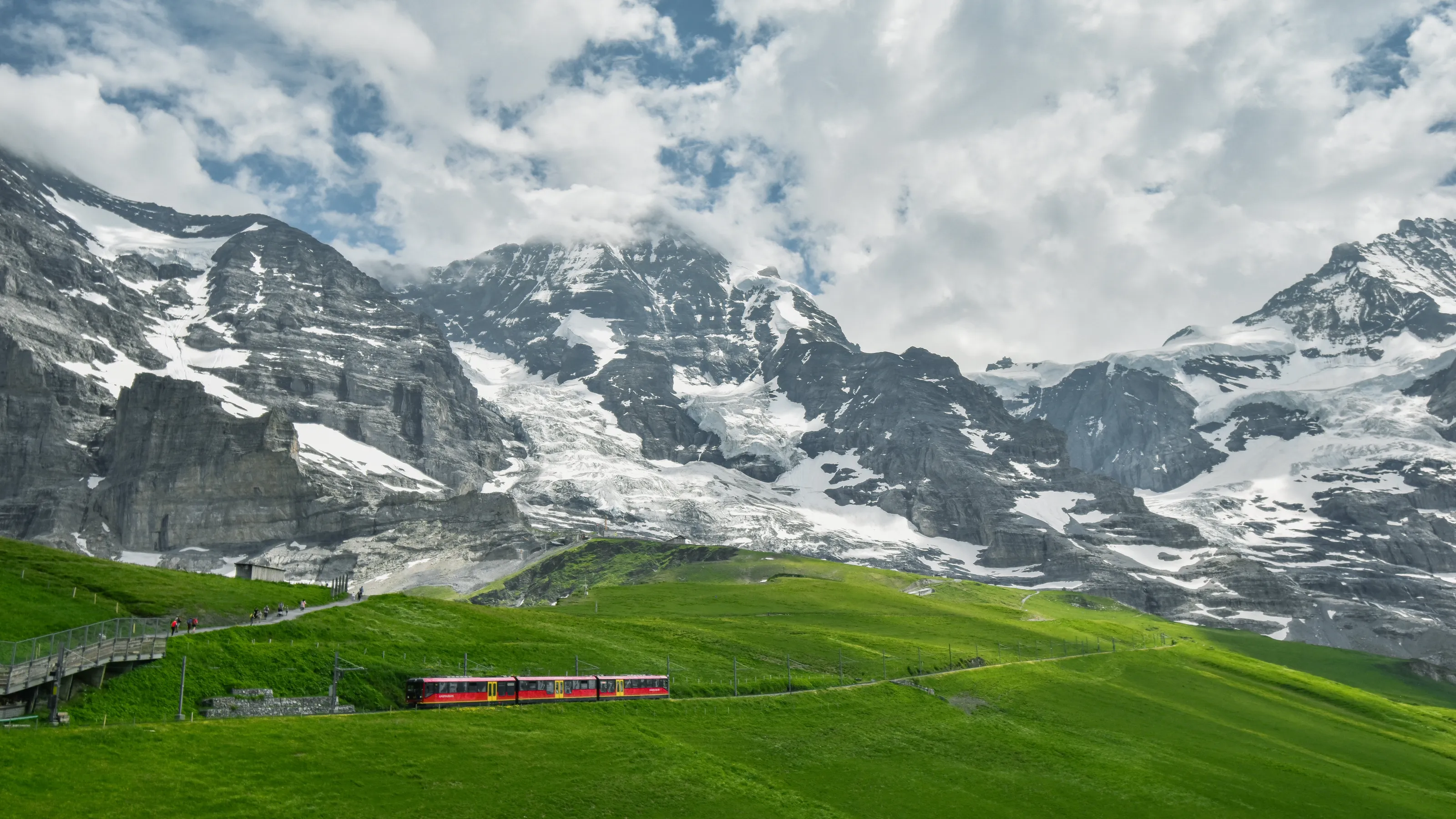The Mesmerising Swiss Alps