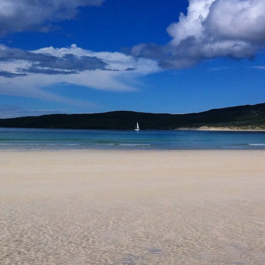 Yacht at Luskentyre