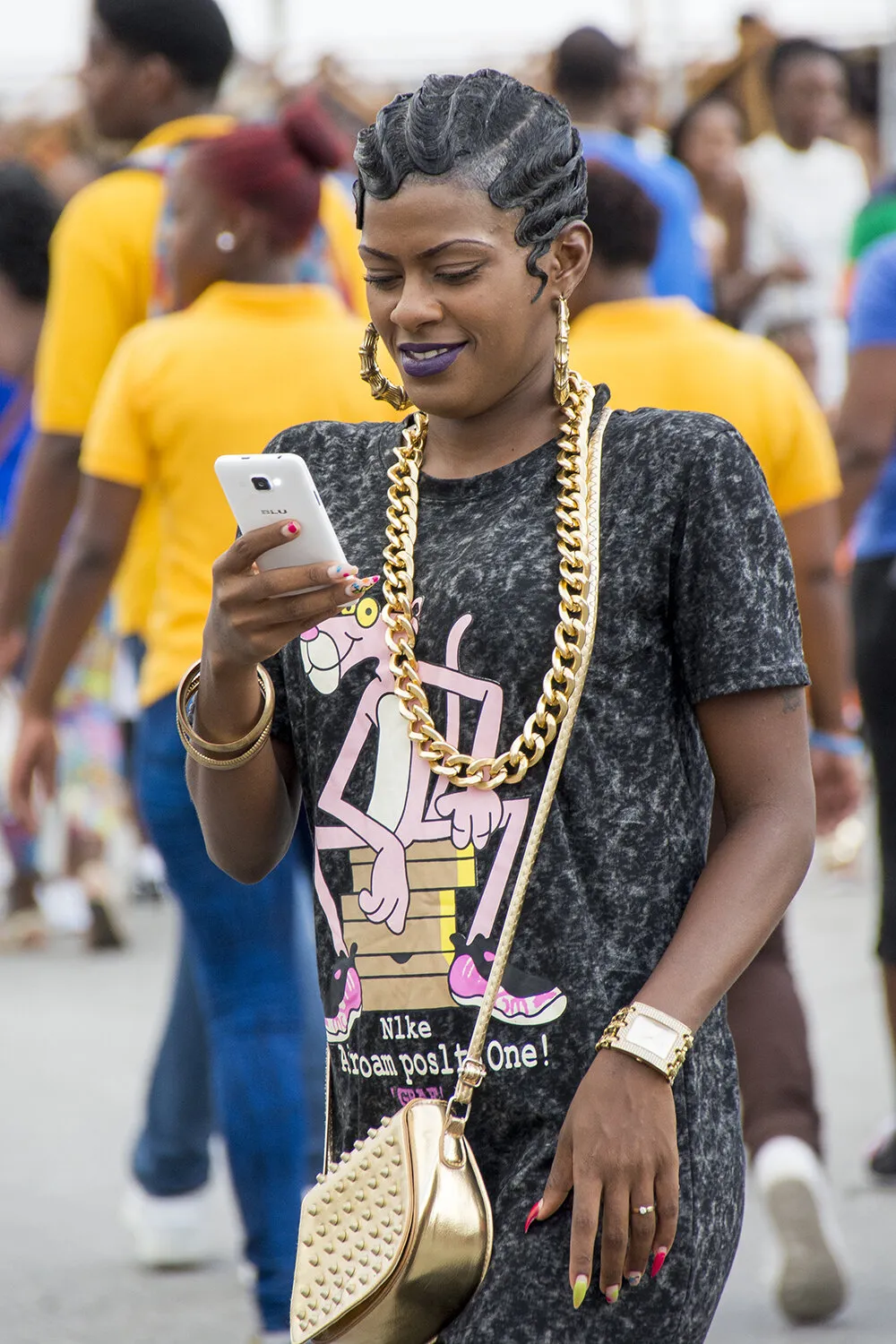 fancy on the phone