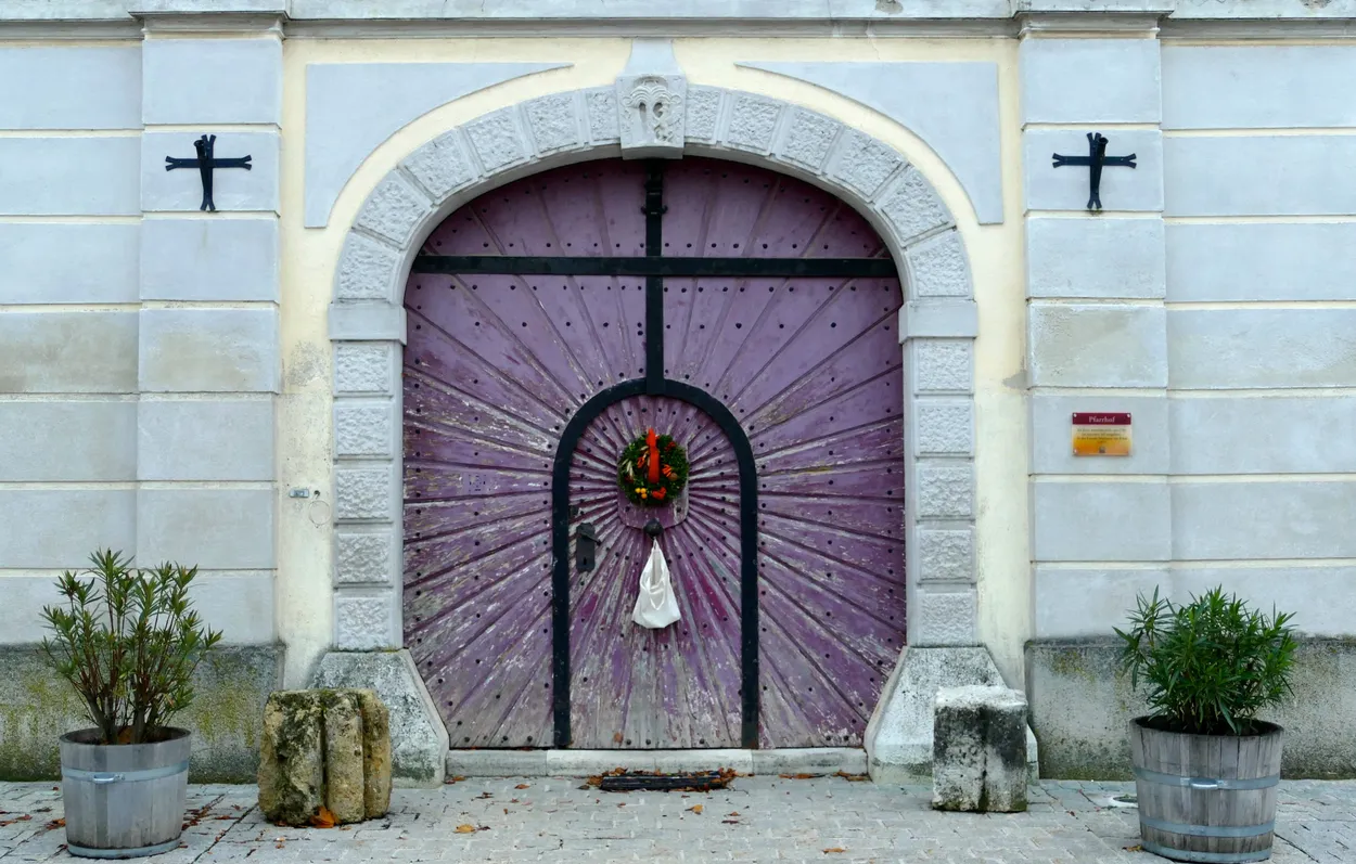 Entry 15505606