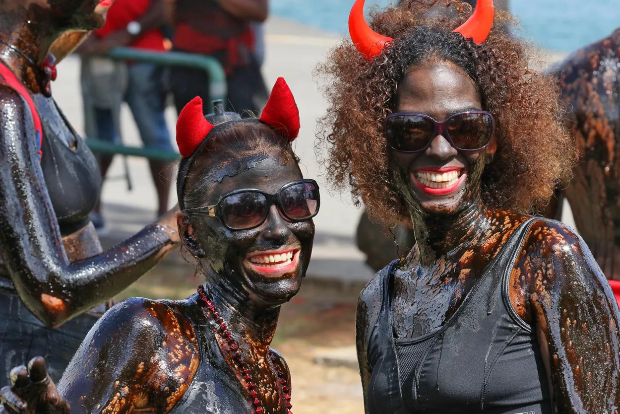 Entry 12640624