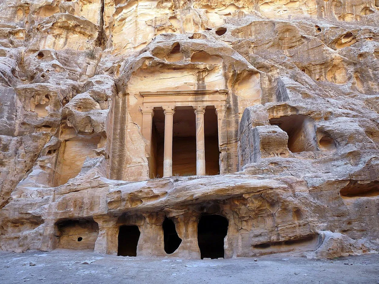 Entry 18108168