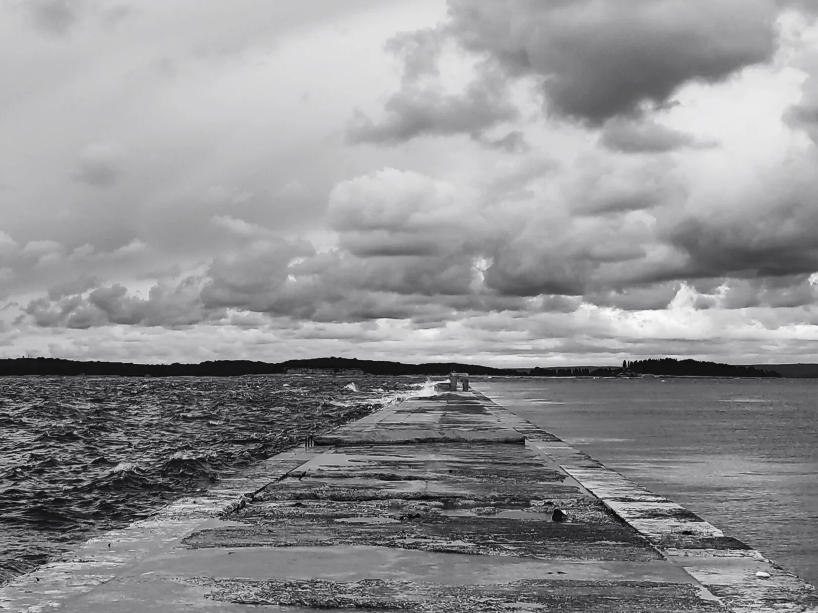 Sea stroy