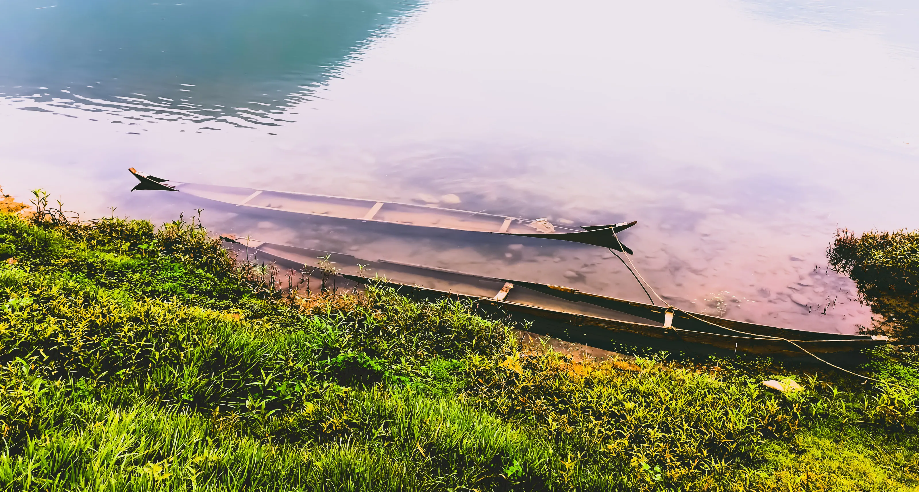 The Boats with water
