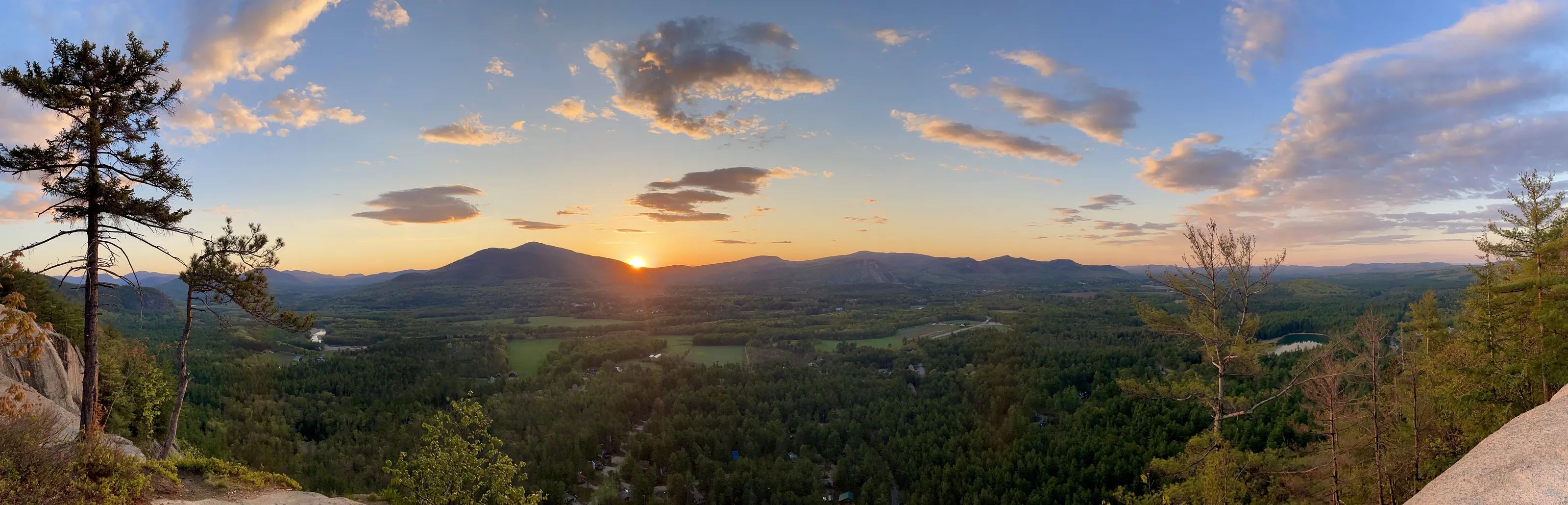 Cathedral Ledge Sunrise View Dawn New Hampshire Springtime
