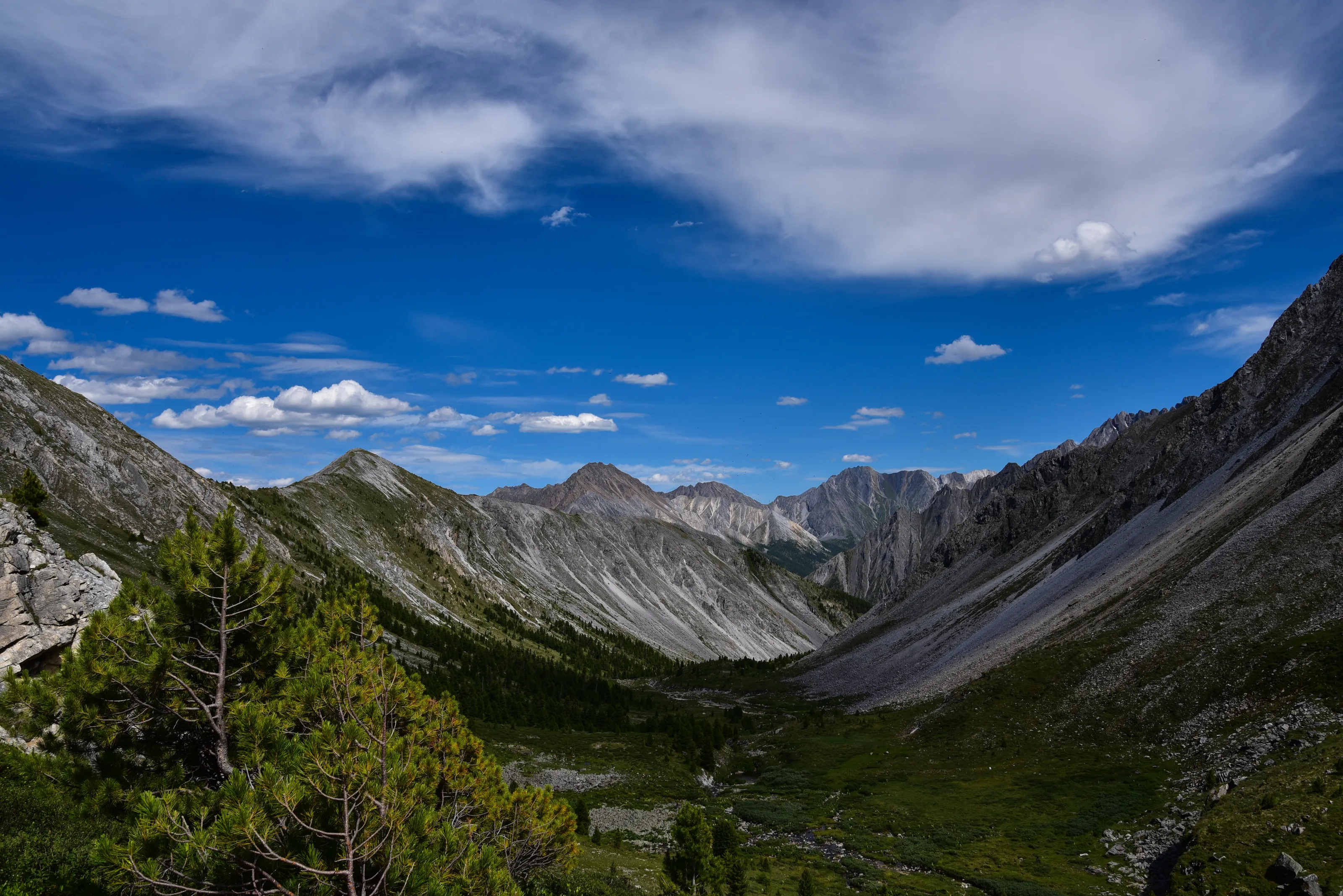 Shumak Mountain Valley