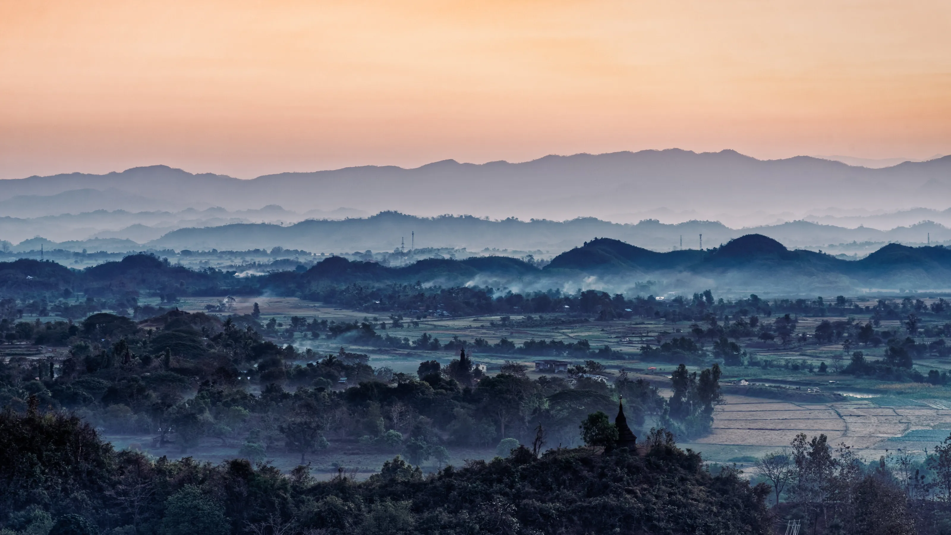 Sunrise at Mrauk U