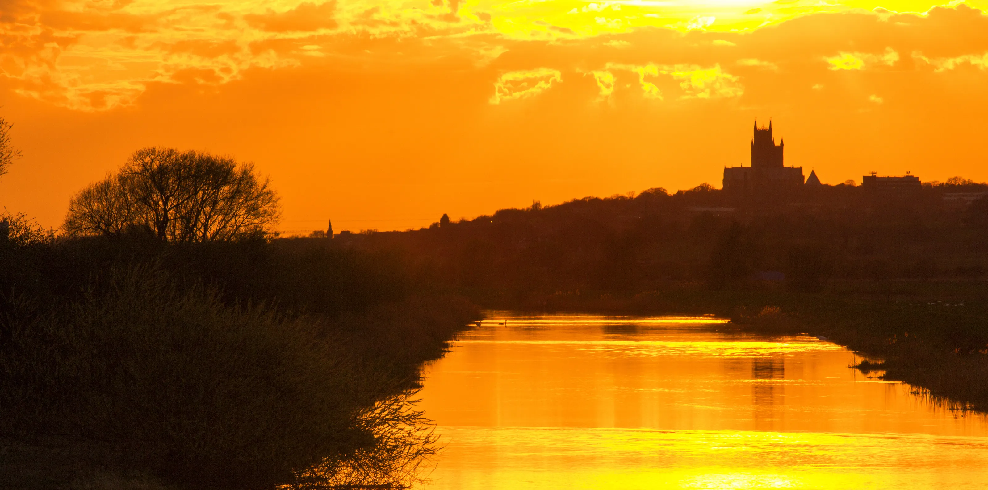 Sun goes down over Lincoln