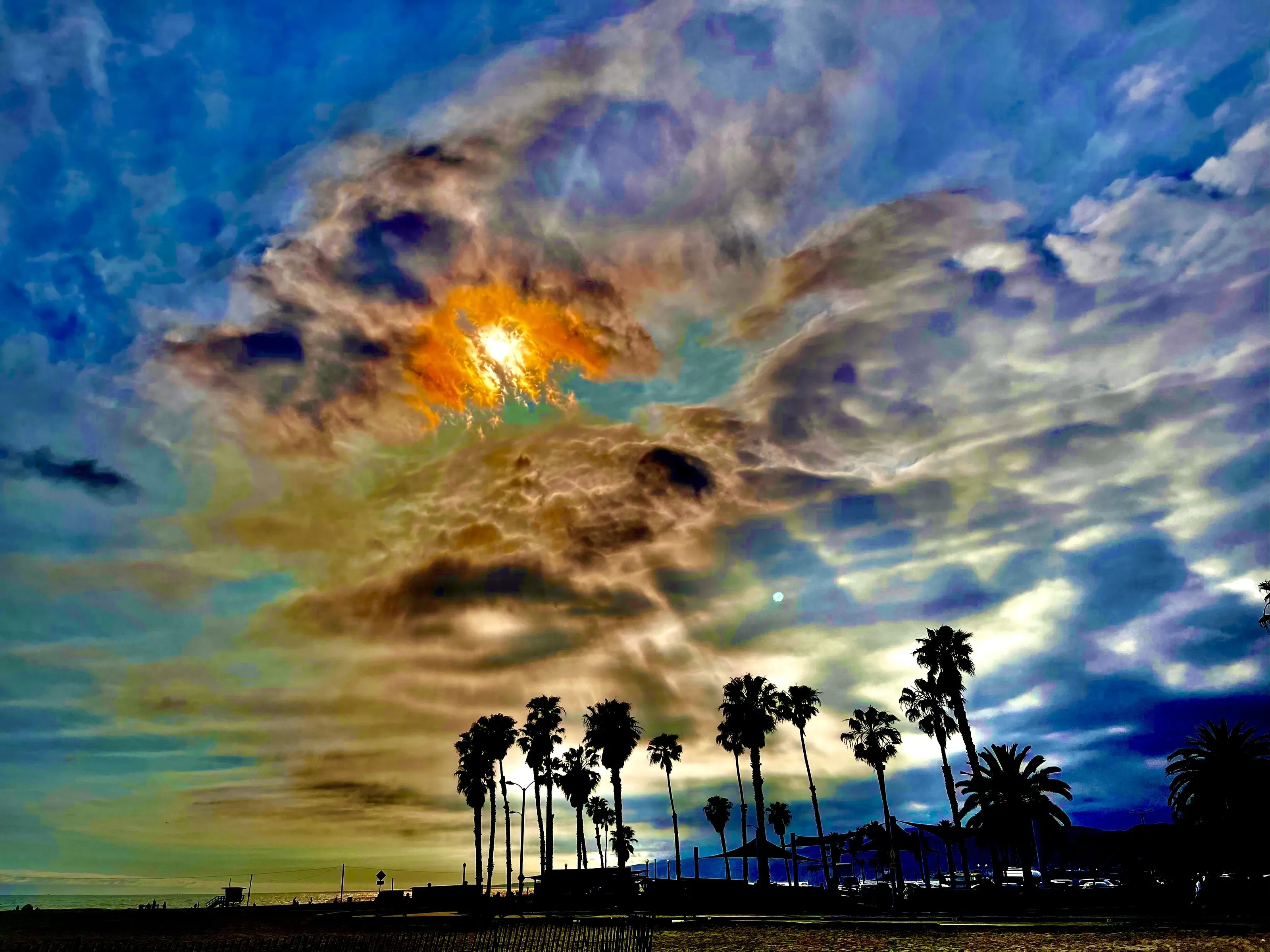 Santa Monica Sky