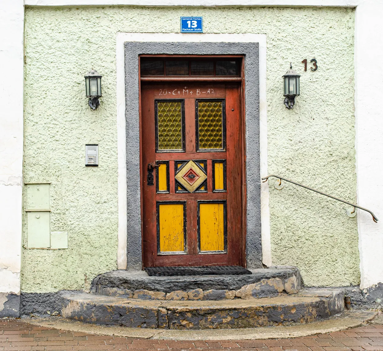 Entry 13561107